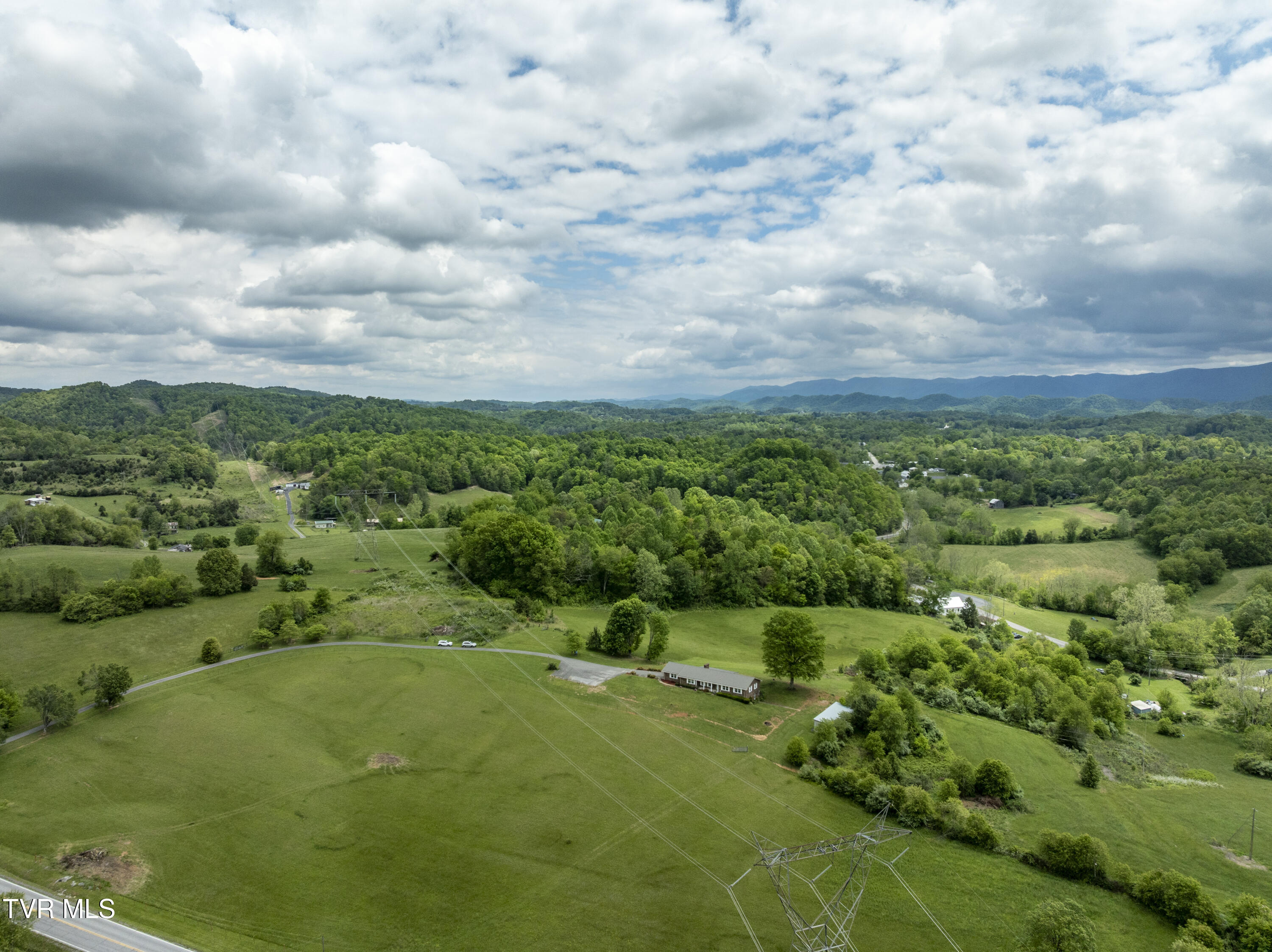 319 Hickory Tree Road, Bristol, Tennessee image 26