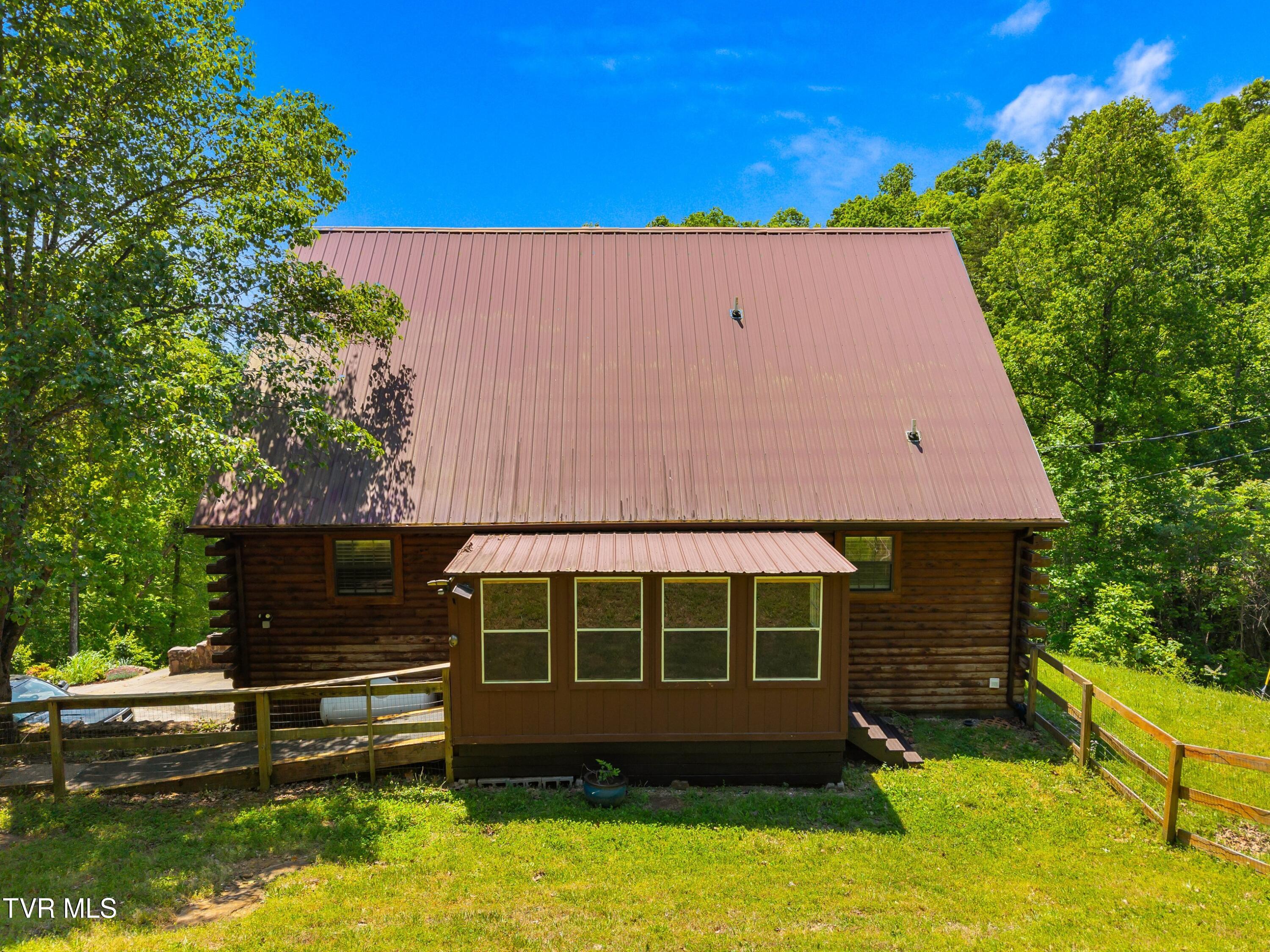 148 Delph Lane, Mooresburg, Tennessee image 4