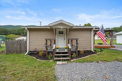 Homes For Sale - 2639 Bristol Highway<br/> Gate City, VA 24251