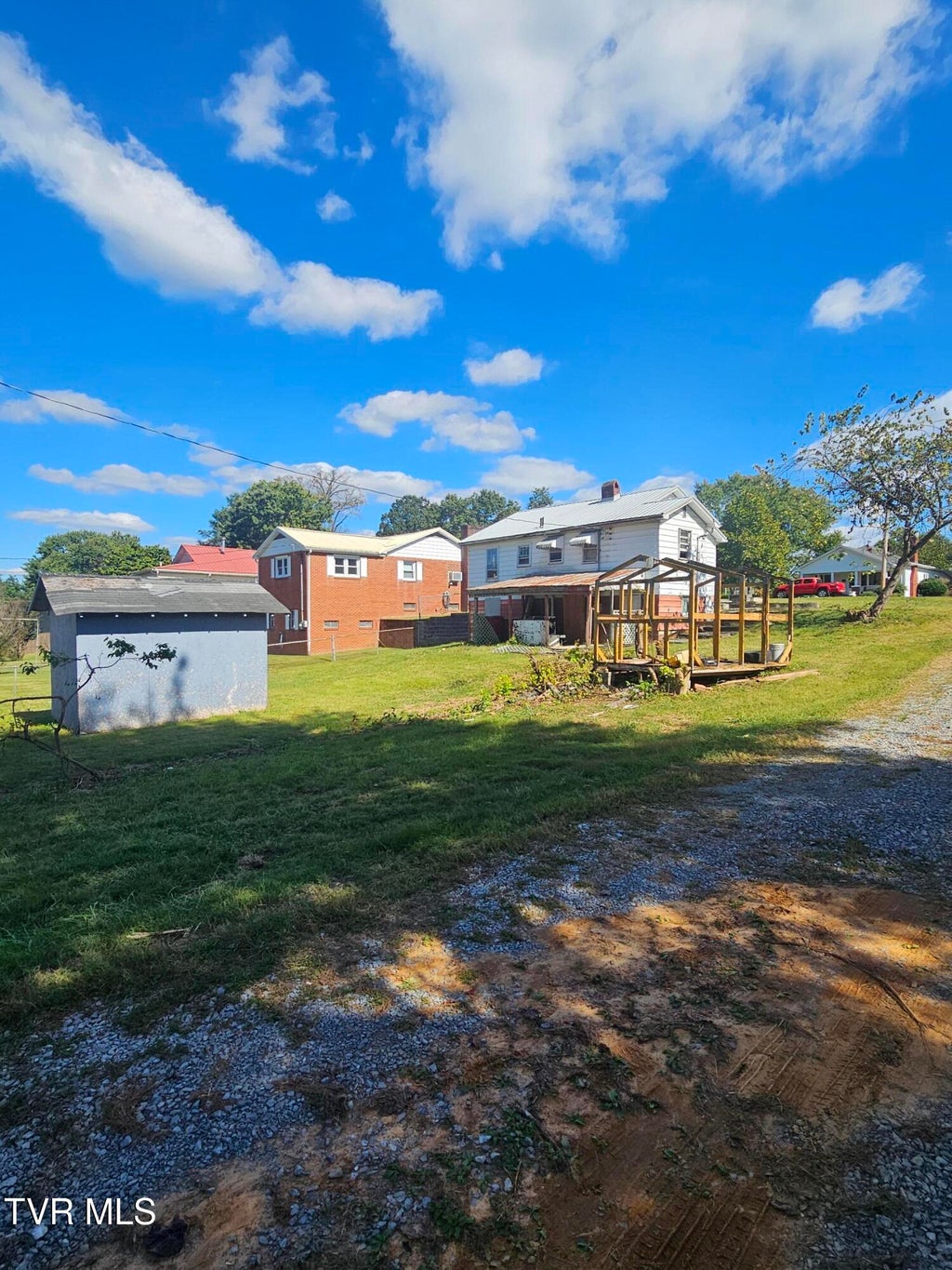 Photo of 1601 Watauga Avenue, Johnson City, TN 37601 (MLS # 10002064)
