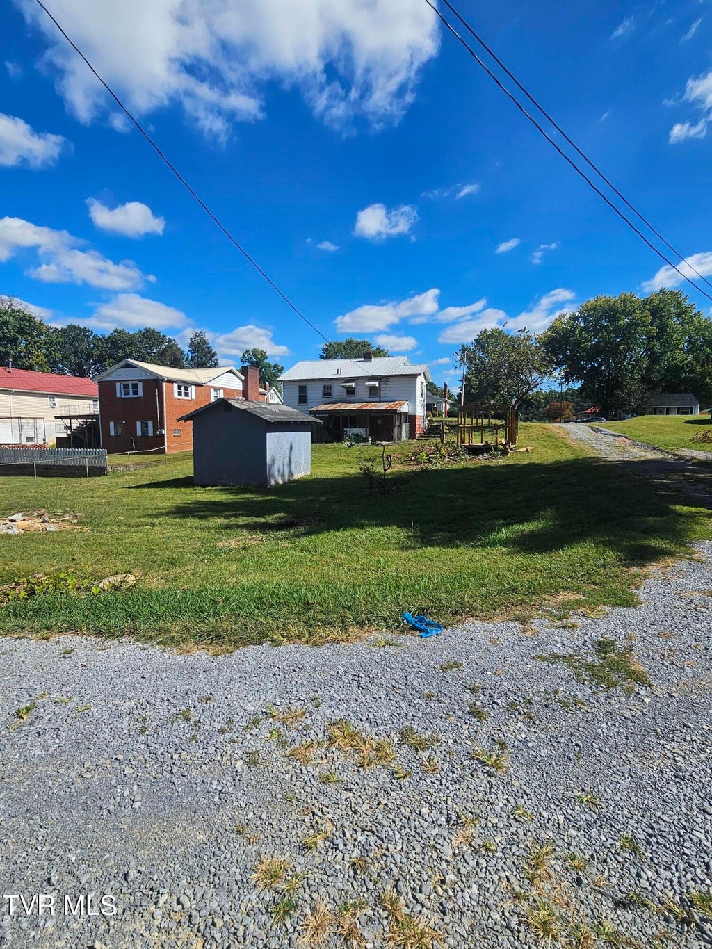 Photo of 1601 Watauga Avenue, Johnson City, TN 37601 (MLS # 10002064)