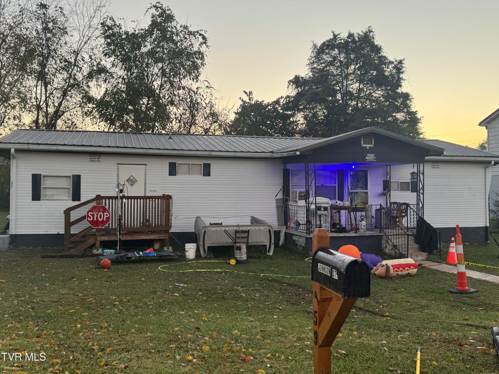 Photo of 159 Johnson Street, Jonesville, VA 24263 (MLS # 9987494)