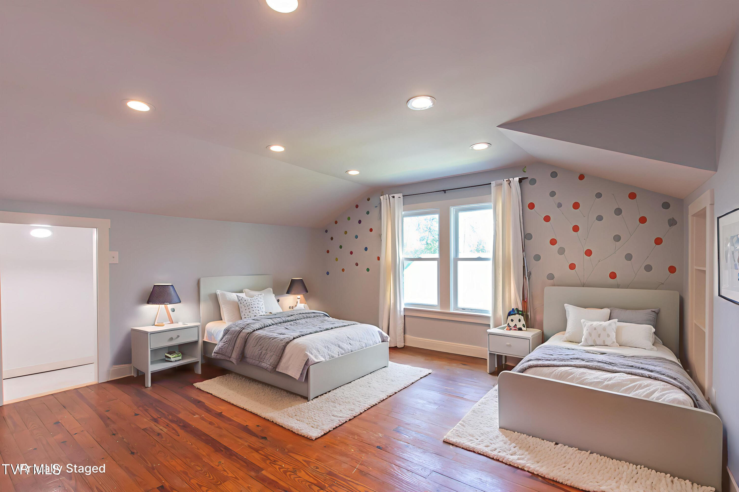 915 Lawrence Avenue, Bristol, Virginia image 24