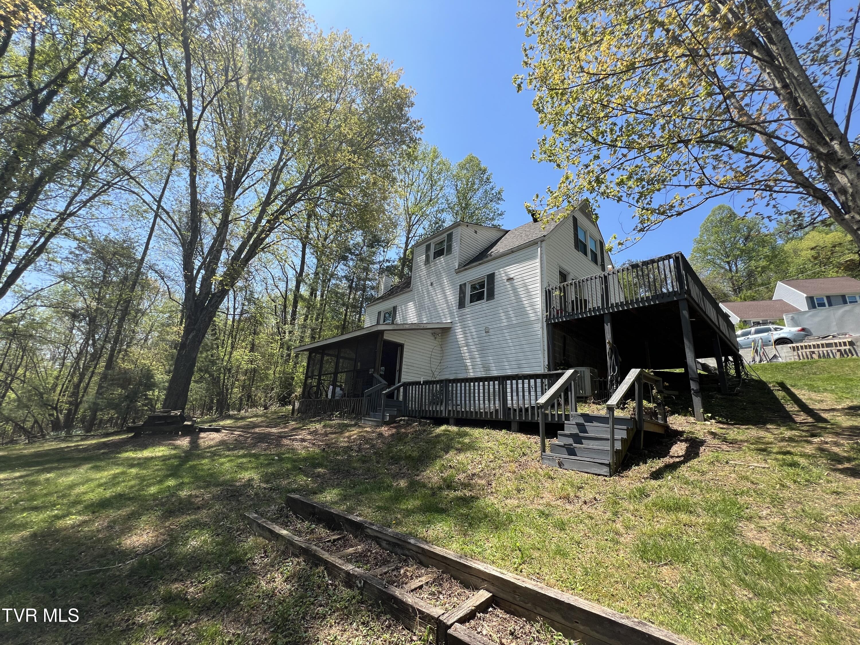 4004 Lakeland Drive Drive, Kingsport, Tennessee image 5