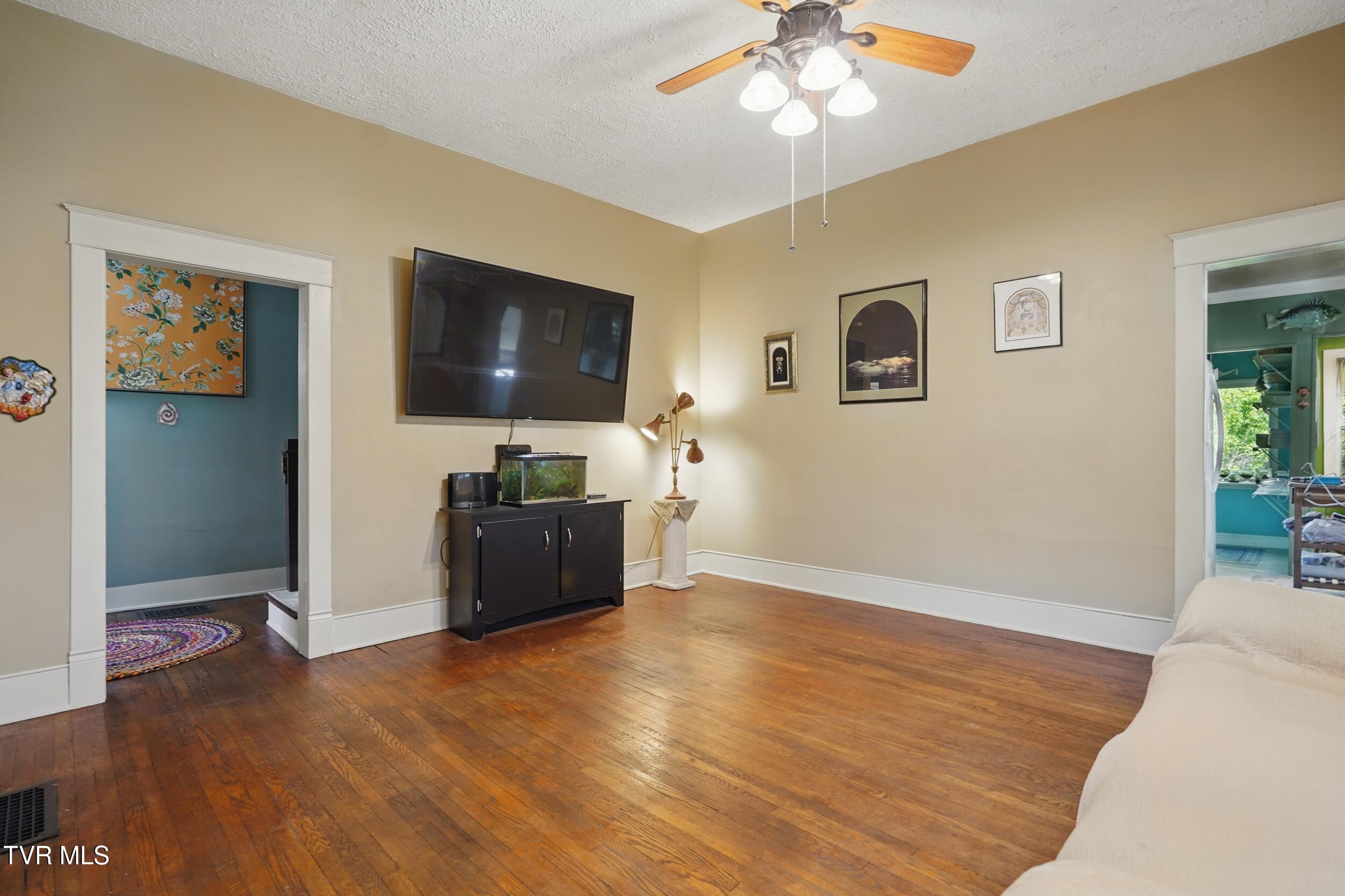 1013 Maryland Avenue, Bristol, Tennessee image 9