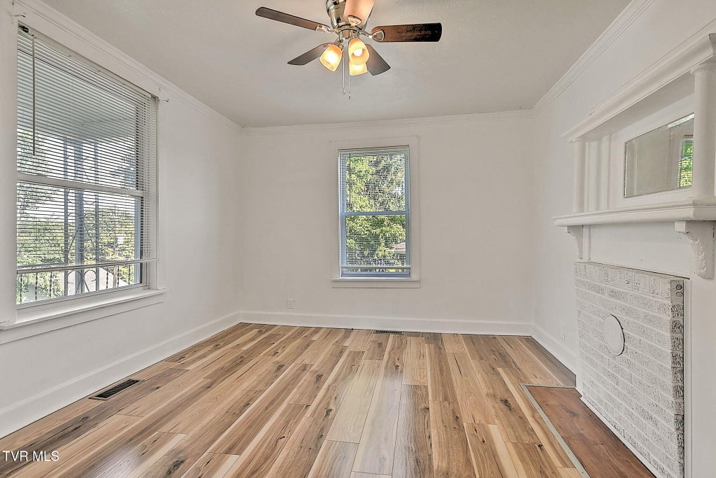 Photo of 1443 Georgia Avenue, Bristol, TN 37620 (MLS # 9997574)