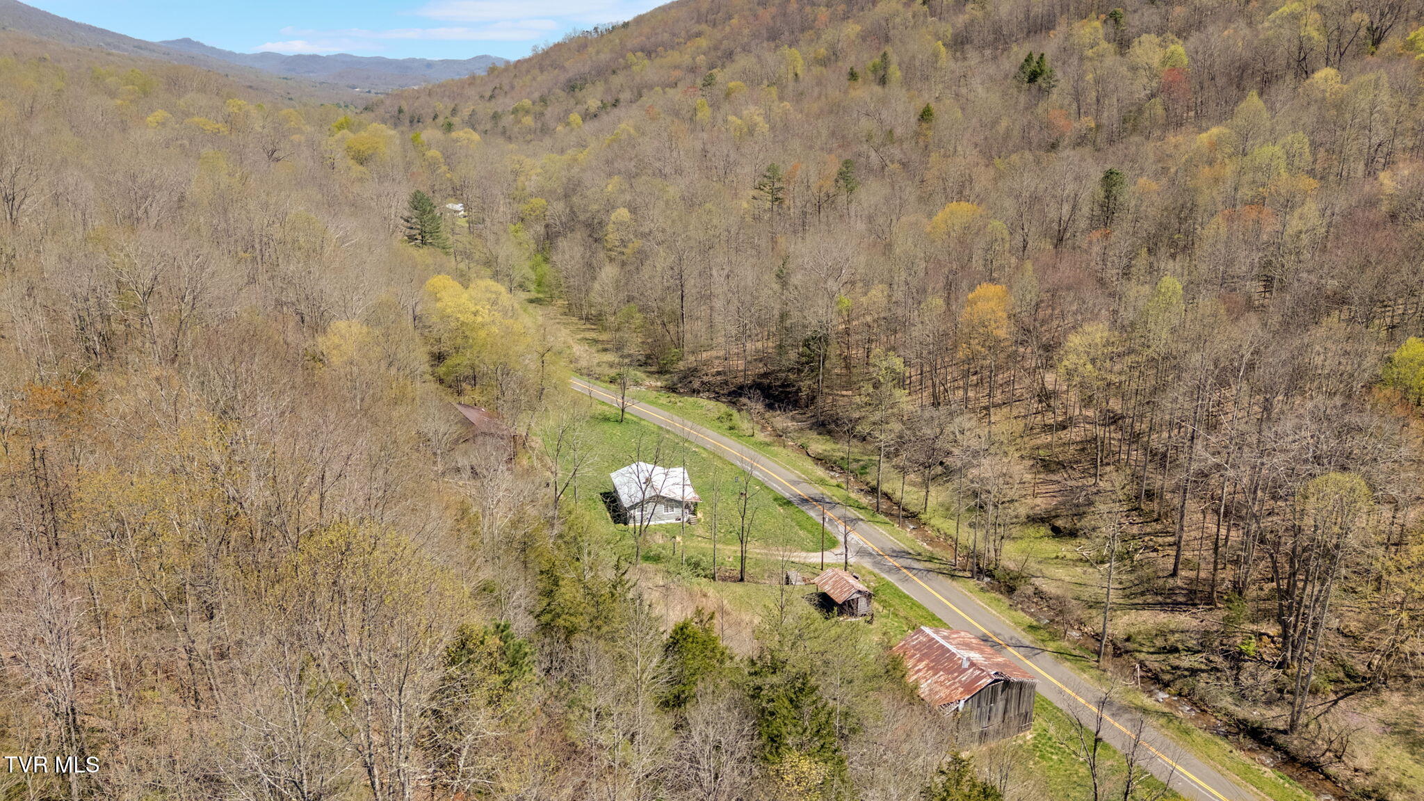 2740 Dry Creek Road, Blackwater, Virginia image 13