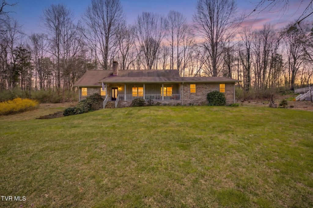 Photo of 381 Sugarwood Drive, Kingsport, TN 37663 (MLS # 9992875)