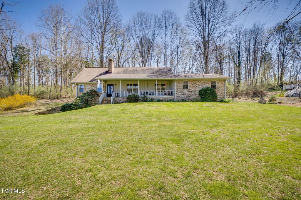 Photo of 381 Sugarwood Drive, Kingsport, TN 37663 (MLS # 9992875)