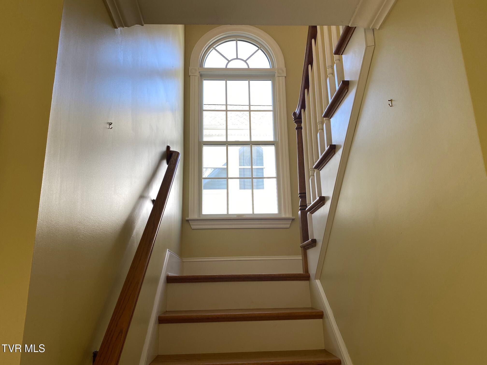 309 Church Street, Abingdon, Virginia image 11