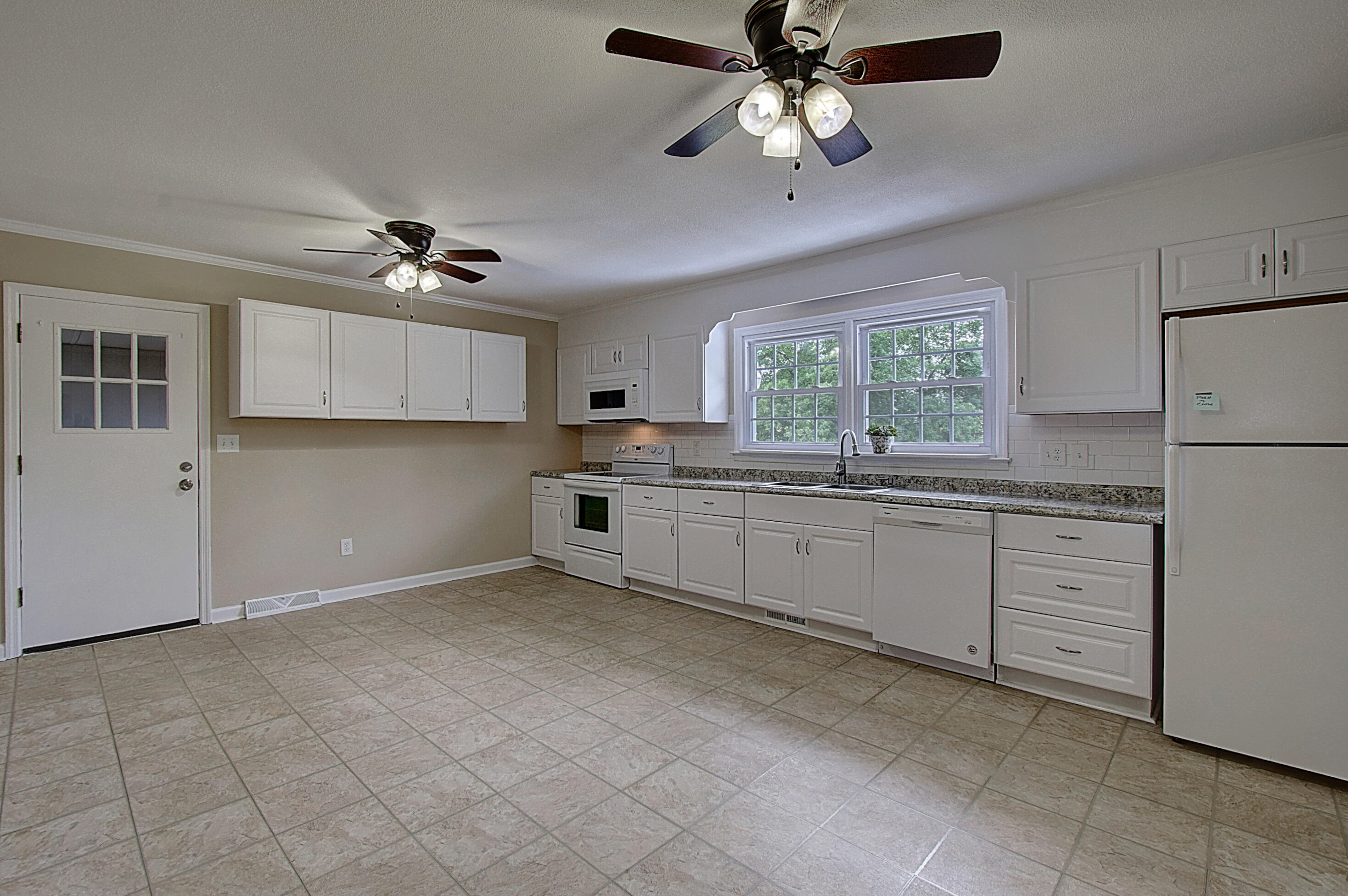 2106 Knob Creek Road, Johnson City, Tennessee image 12