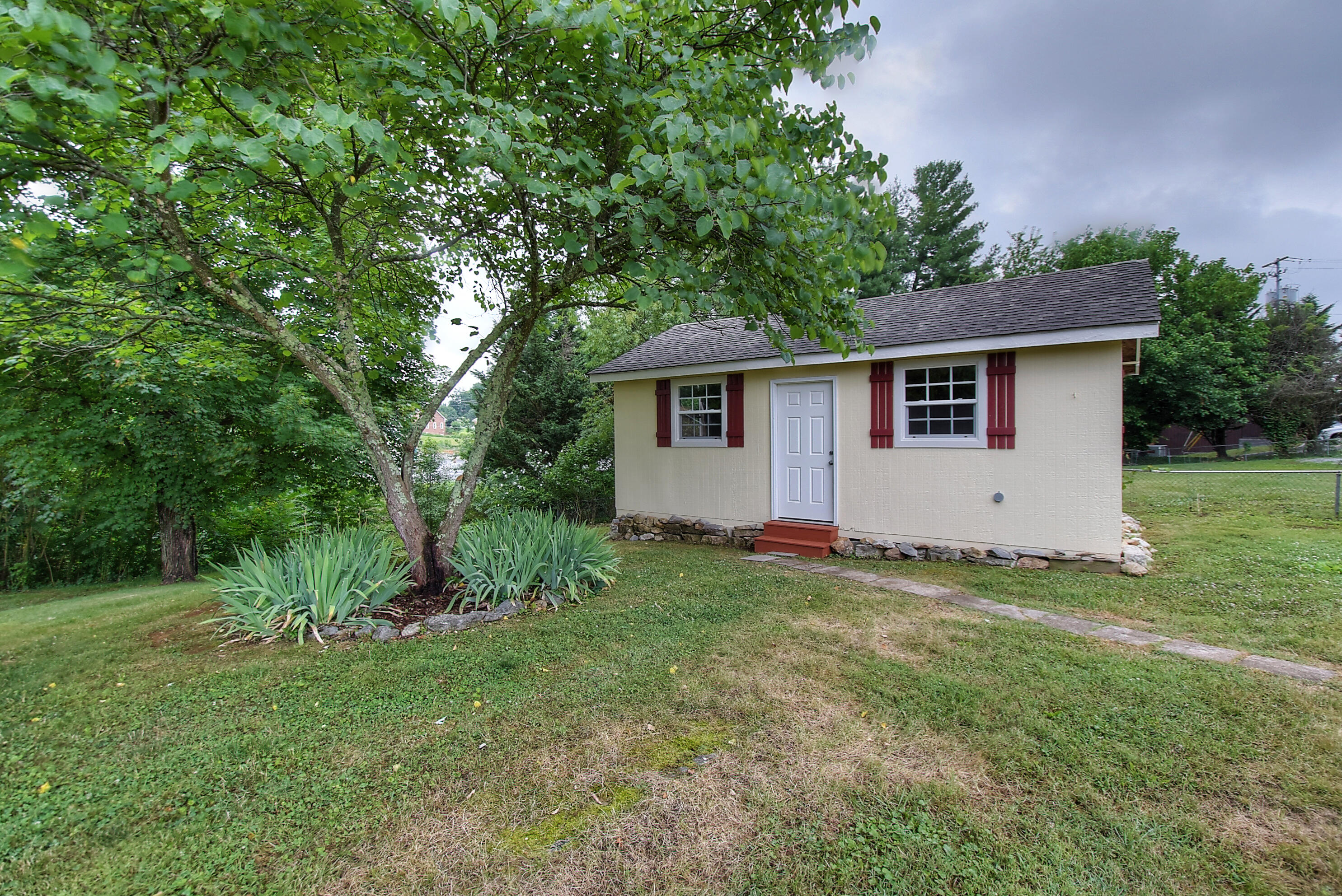 2106 Knob Creek Road, Johnson City, Tennessee image 38