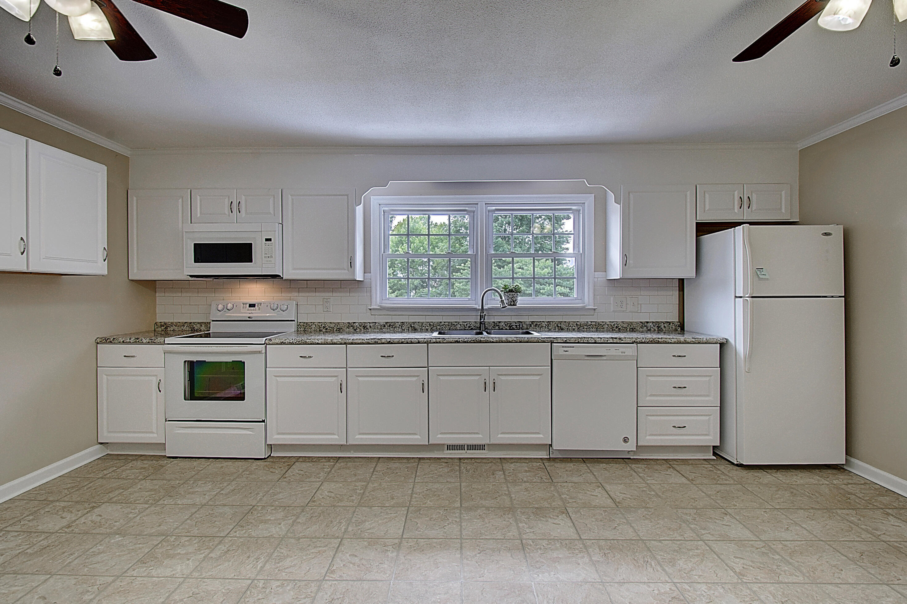 2106 Knob Creek Road, Johnson City, Tennessee image 11