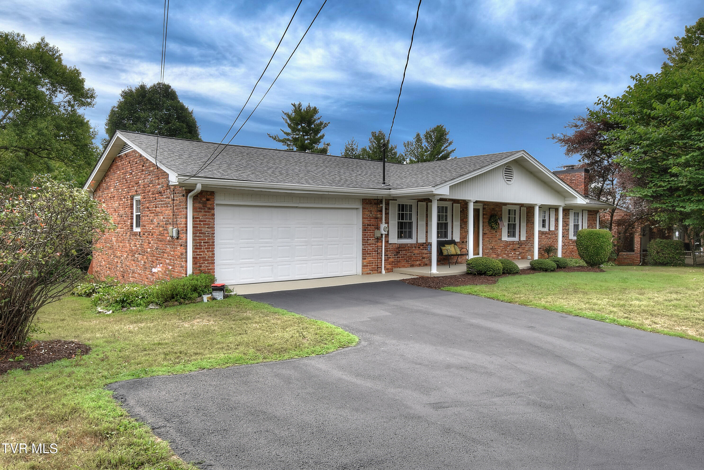 2106 Knob Creek Road, Johnson City, Tennessee image 6