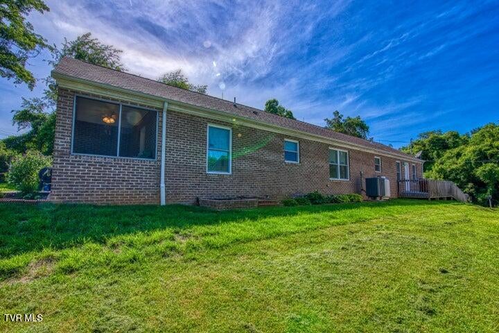 2613 Gilmer Street 0