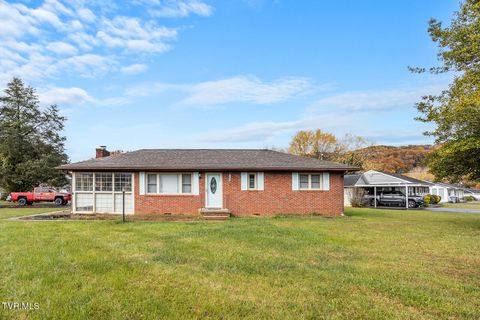 Photo of 200 Fairacres Drive, Bristol, TN 37620 (MLS # 9993203)