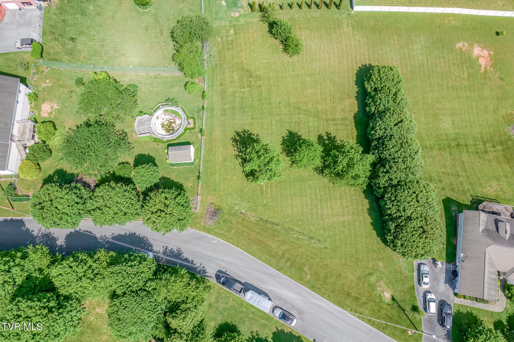 2063 Buttercup Lane, Limestone, Tennessee image 2