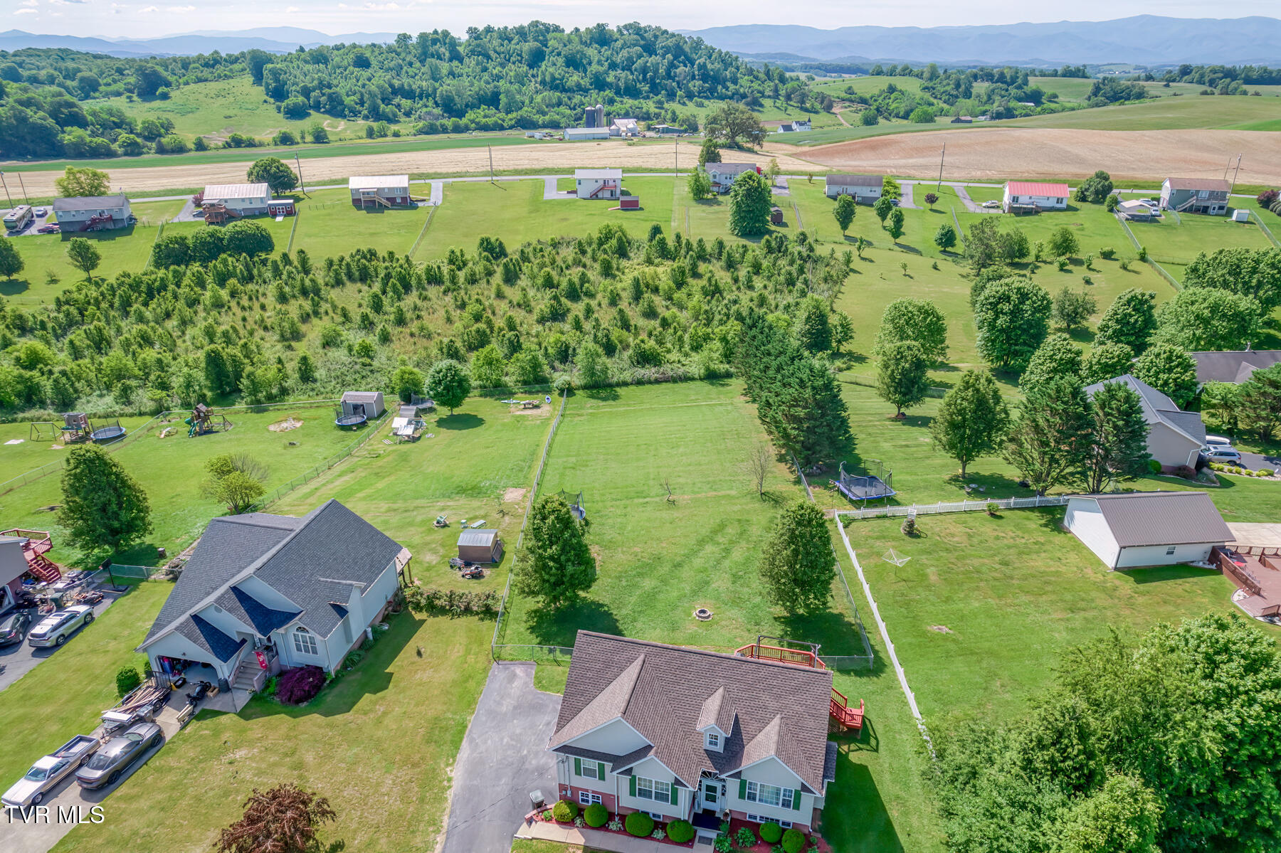2063 Buttercup Lane, Limestone, Tennessee image 17