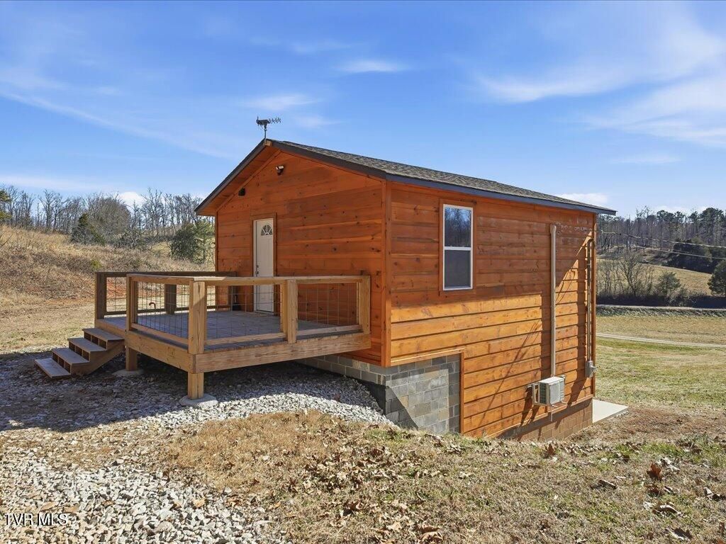 Photo of 1101 Beason Ridge Road, New Tazewell, TN 37825 (MLS # 9991053)
