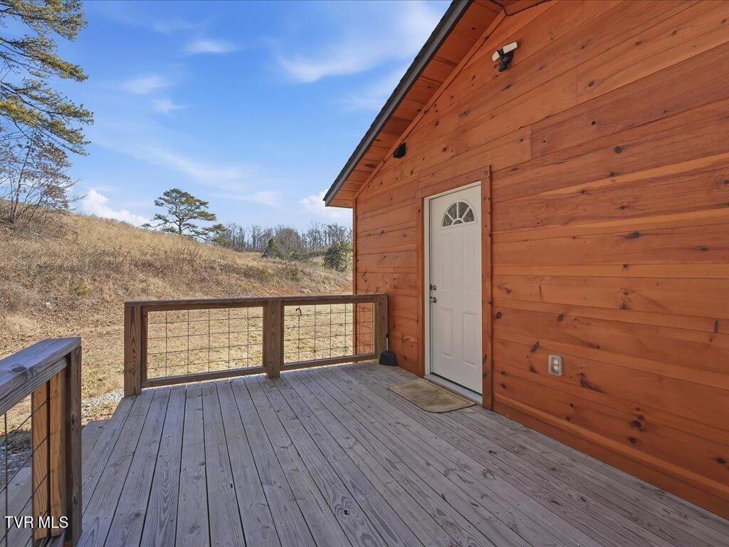 Photo of 1101 Beason Ridge Road, New Tazewell, TN 37825 (MLS # 9991053)