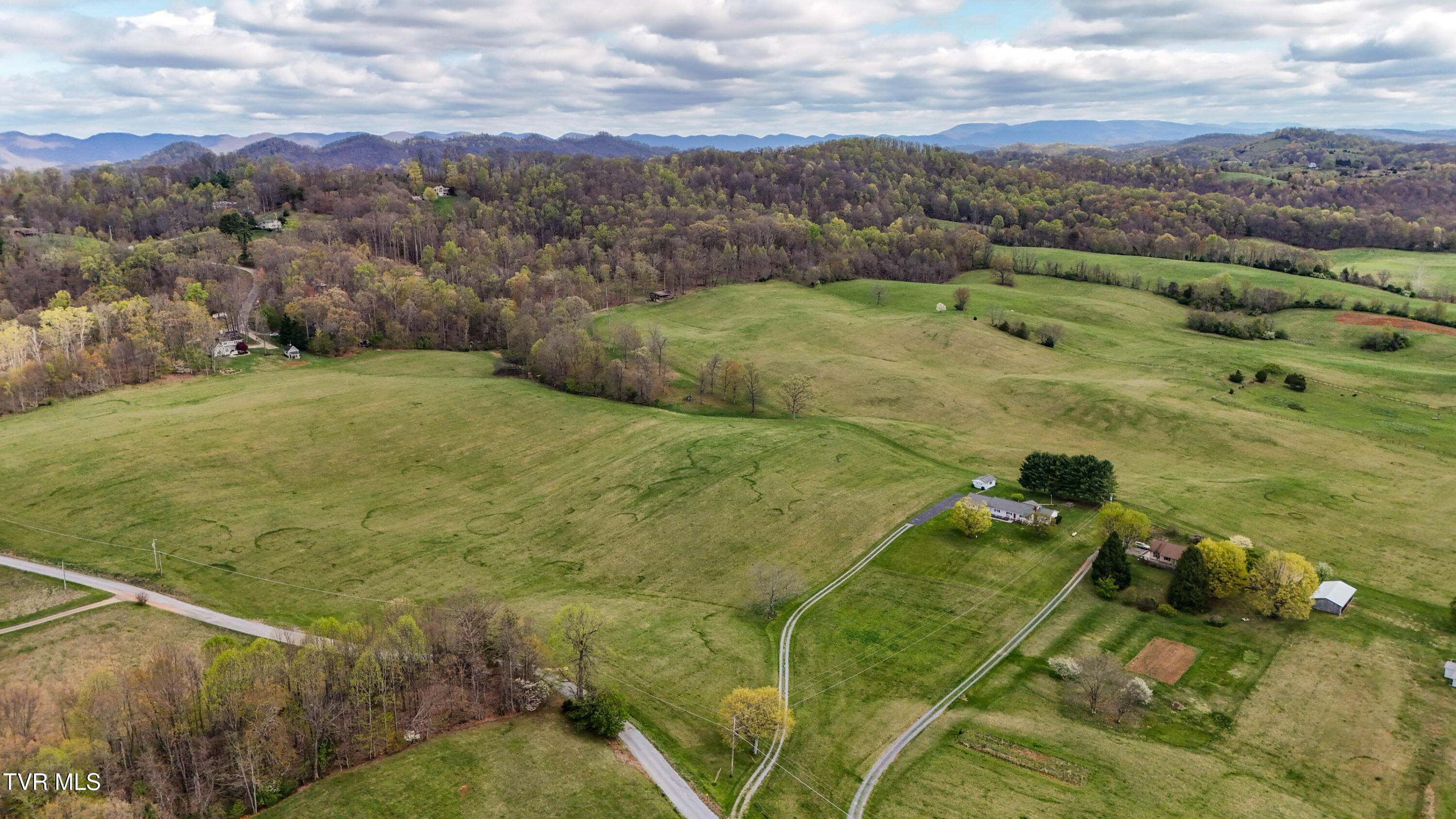 Tbd Young Dr, Bristol, Virginia image 3