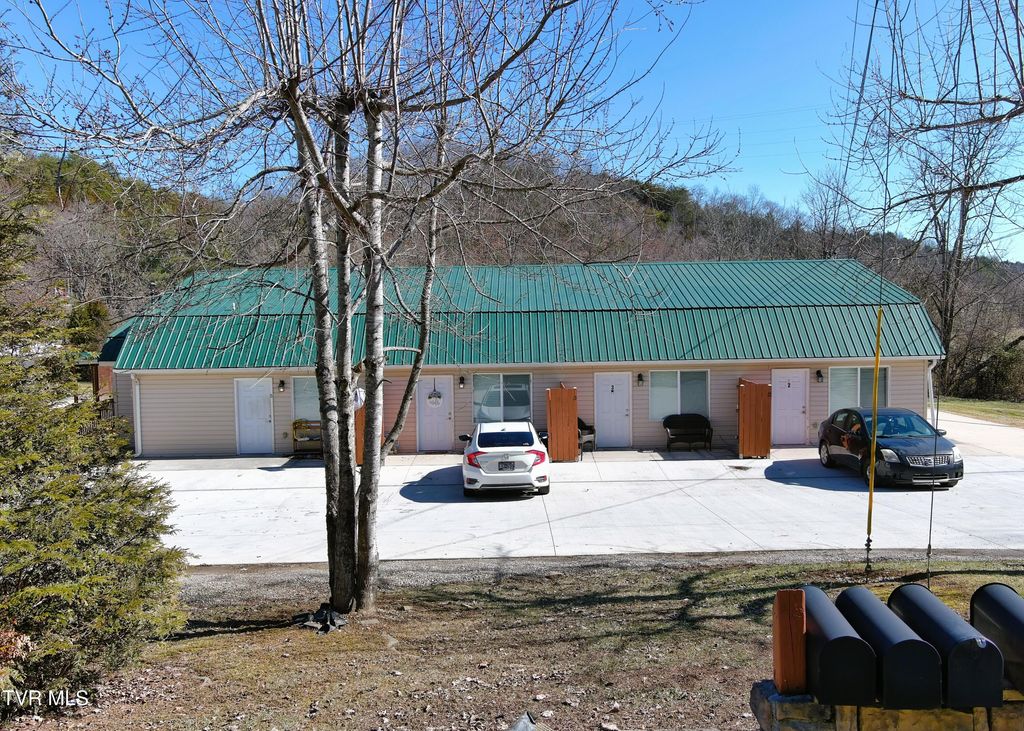 Photo of 620 Lovers Lane, Greeneville, TN 37743 (MLS # 9992067)
