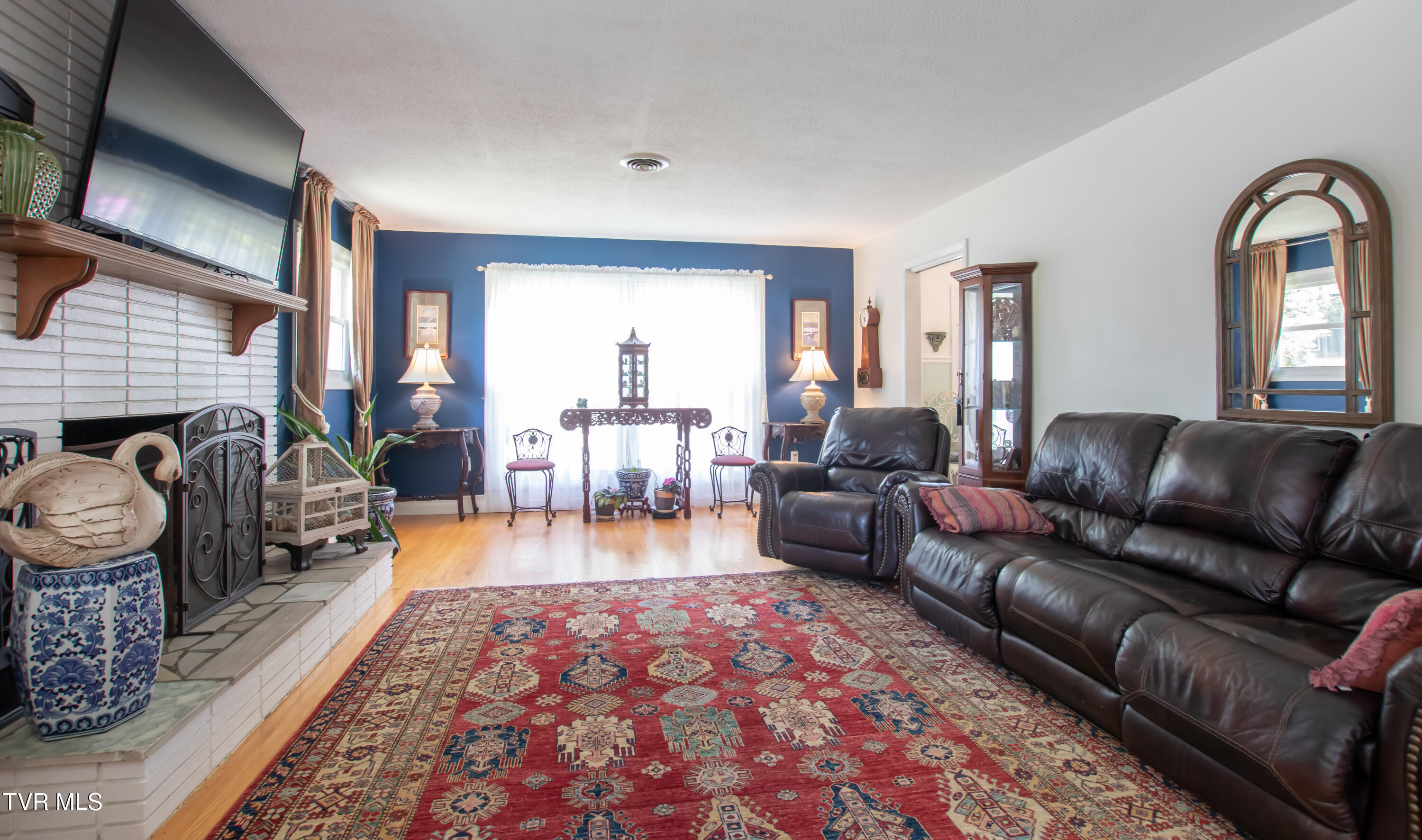 105 Dale Place