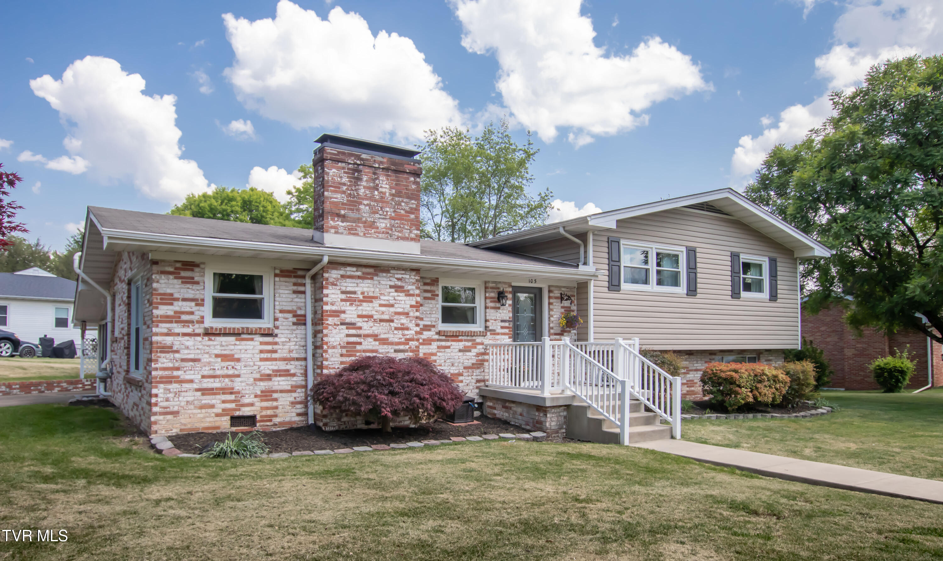 105 Dale Place