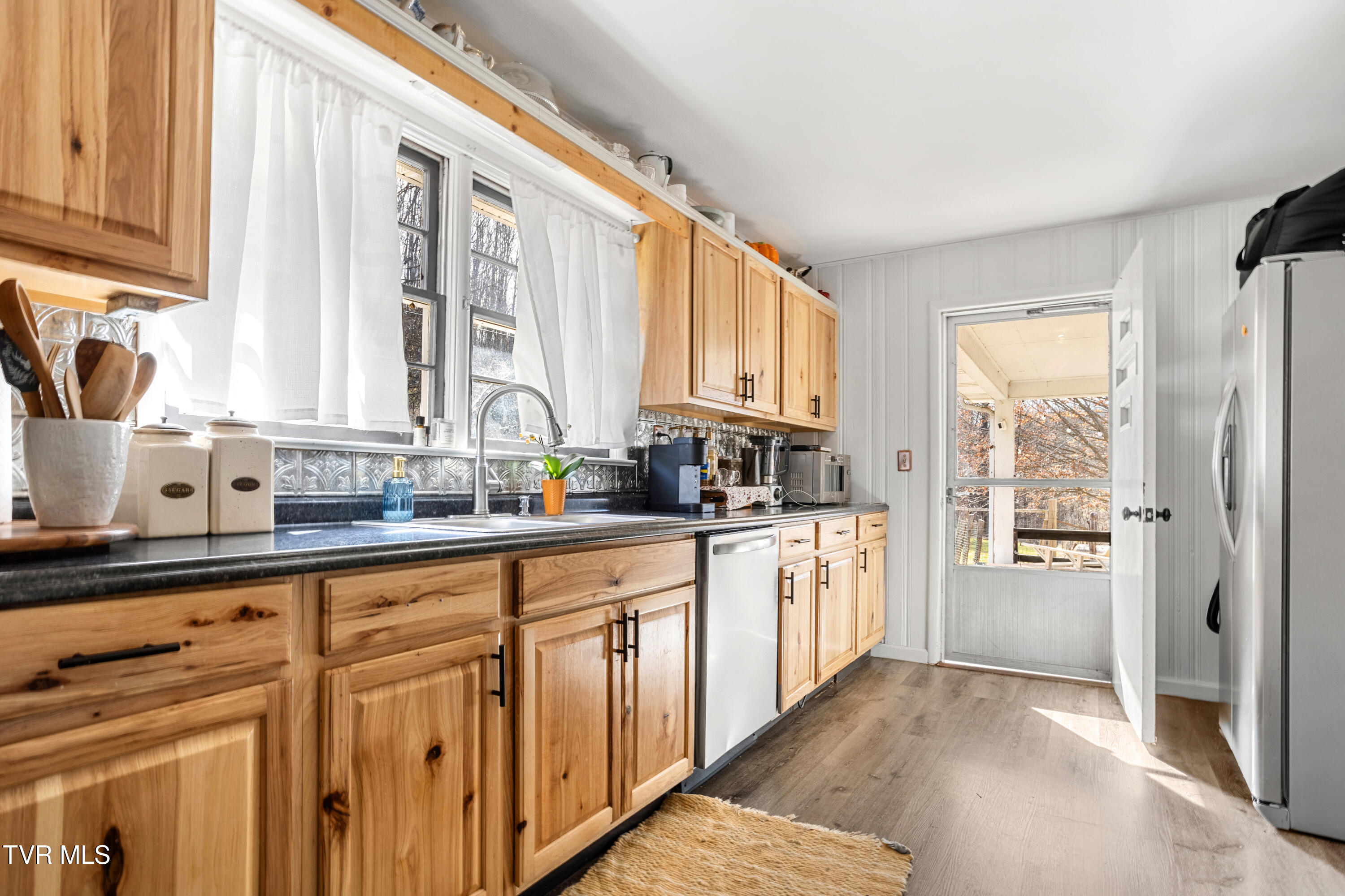 28585 Smyth Chapel Road, Meadowview, Virginia image 23