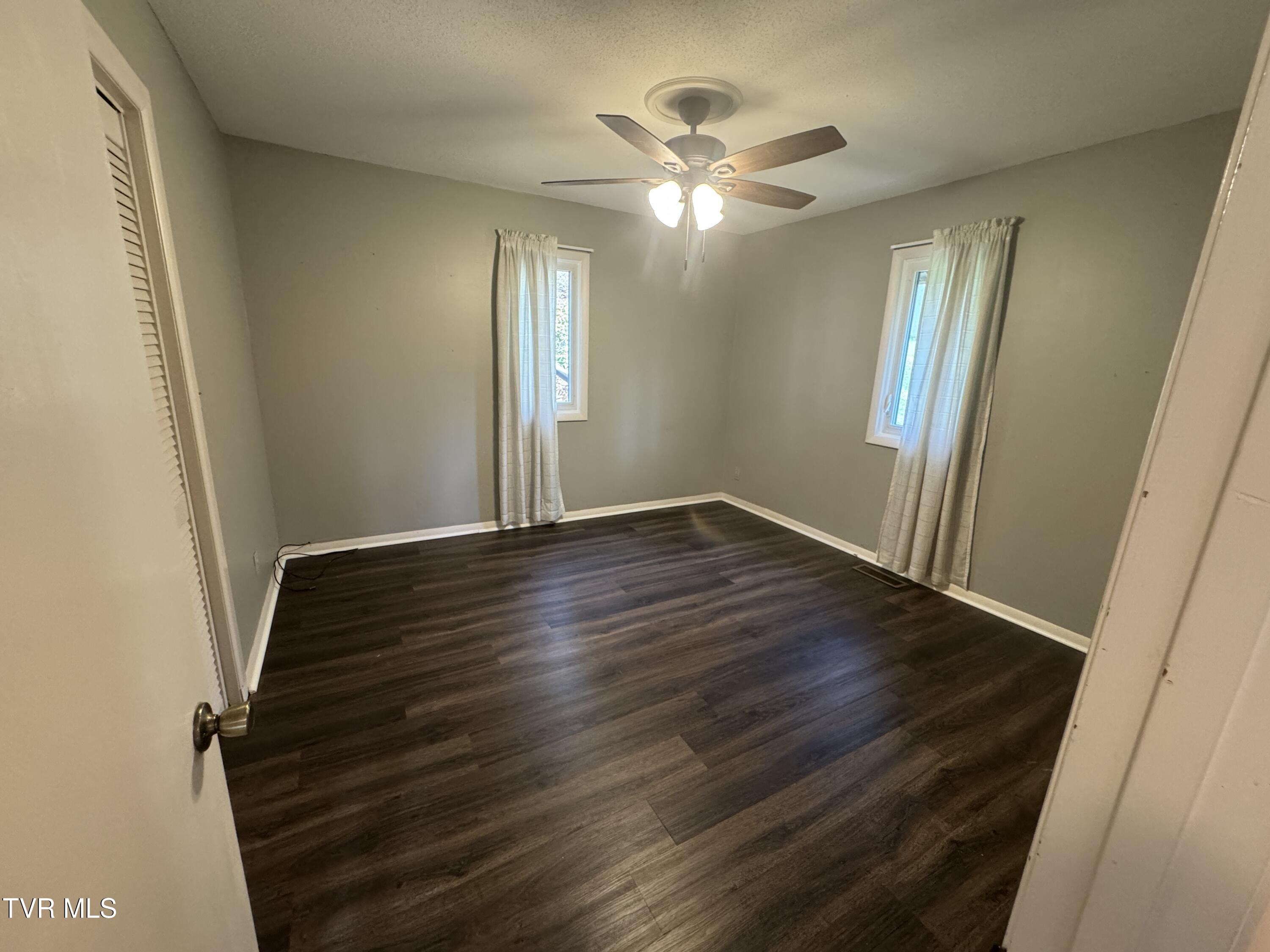 463 Lakeshore Road, Bluff City, Tennessee image 15