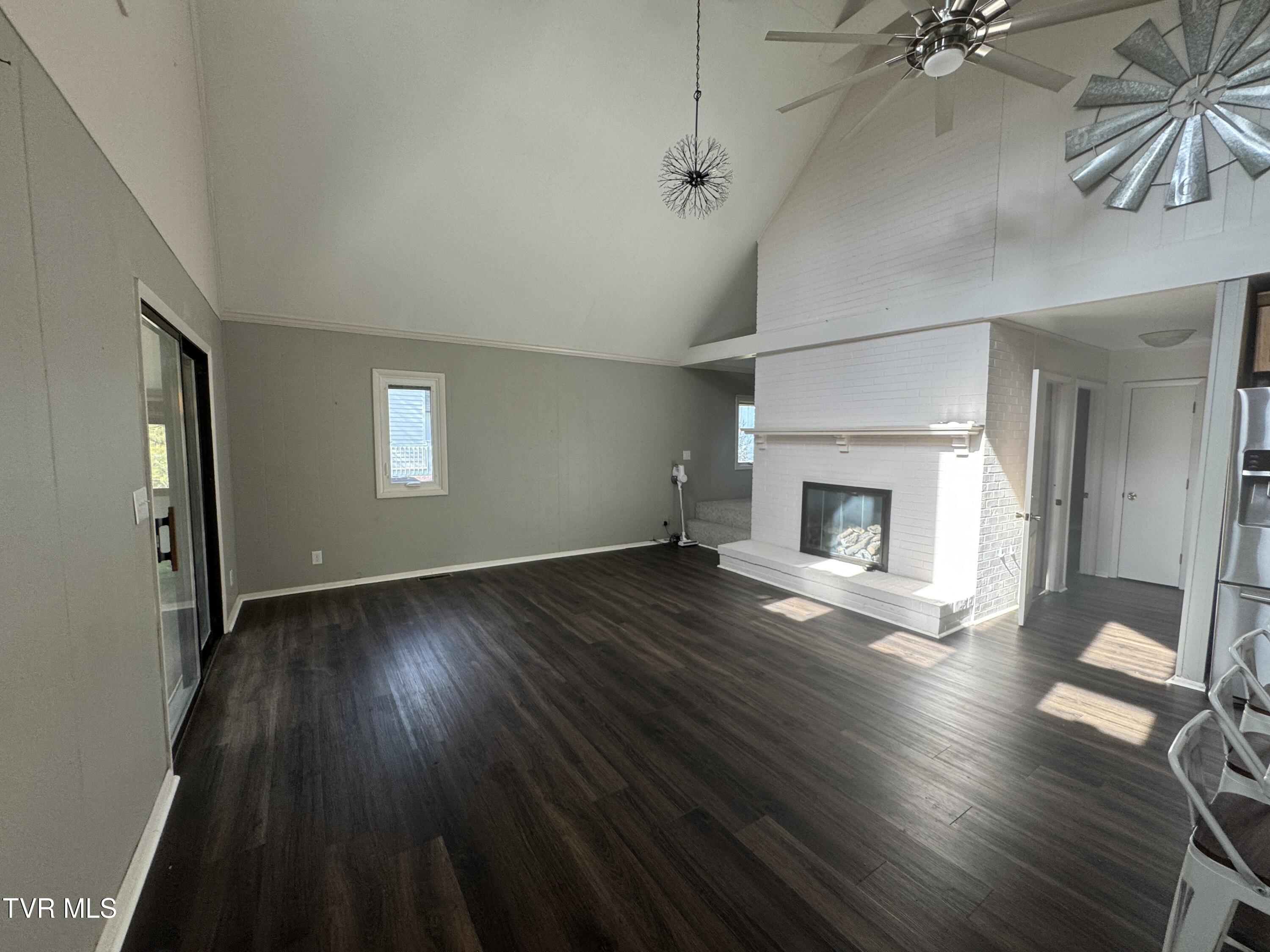 463 Lakeshore Road, Bluff City, Tennessee image 10