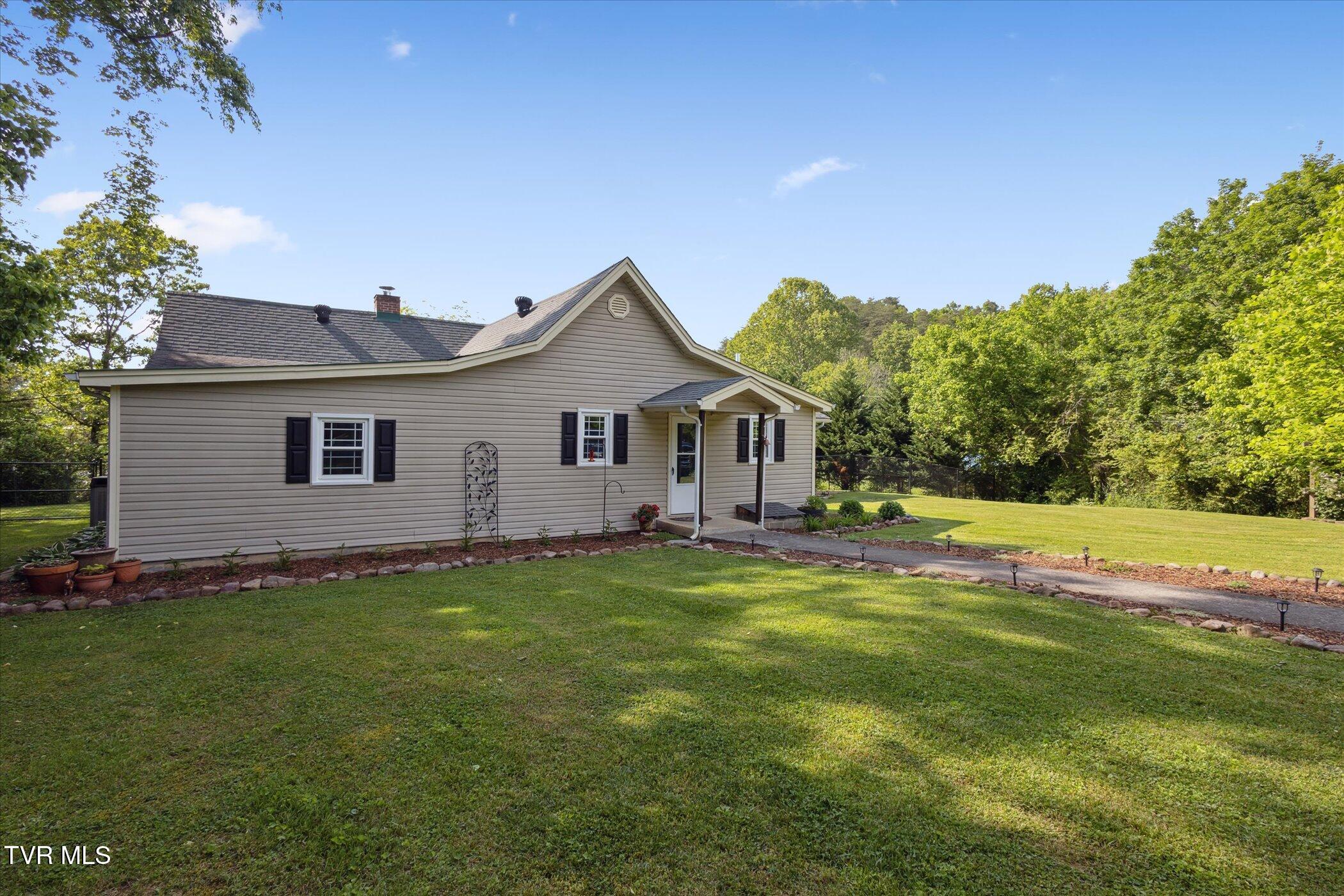 324 Hayes Road, Bluff City, Tennessee image 37