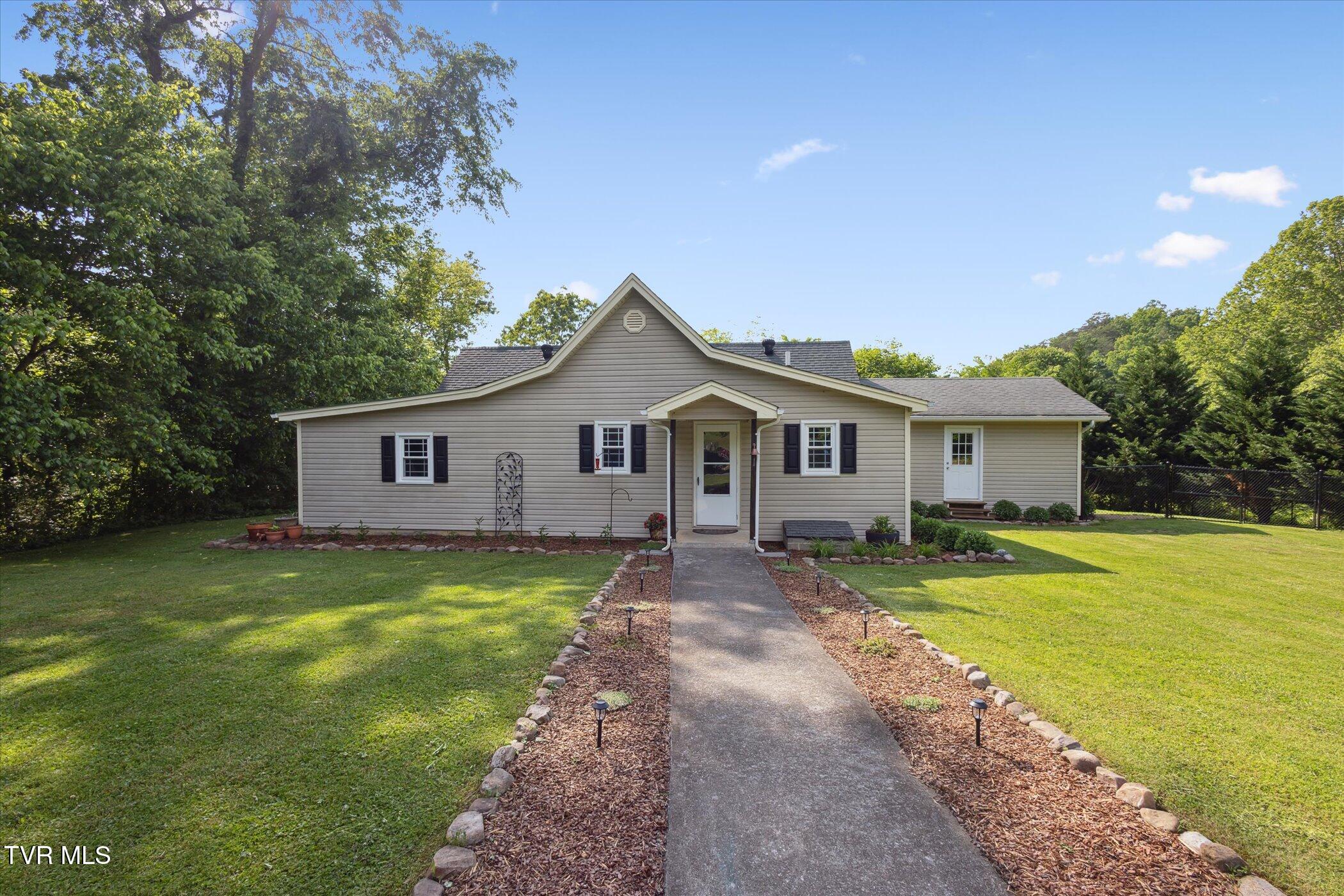 324 Hayes Road, Bluff City, Tennessee image 2