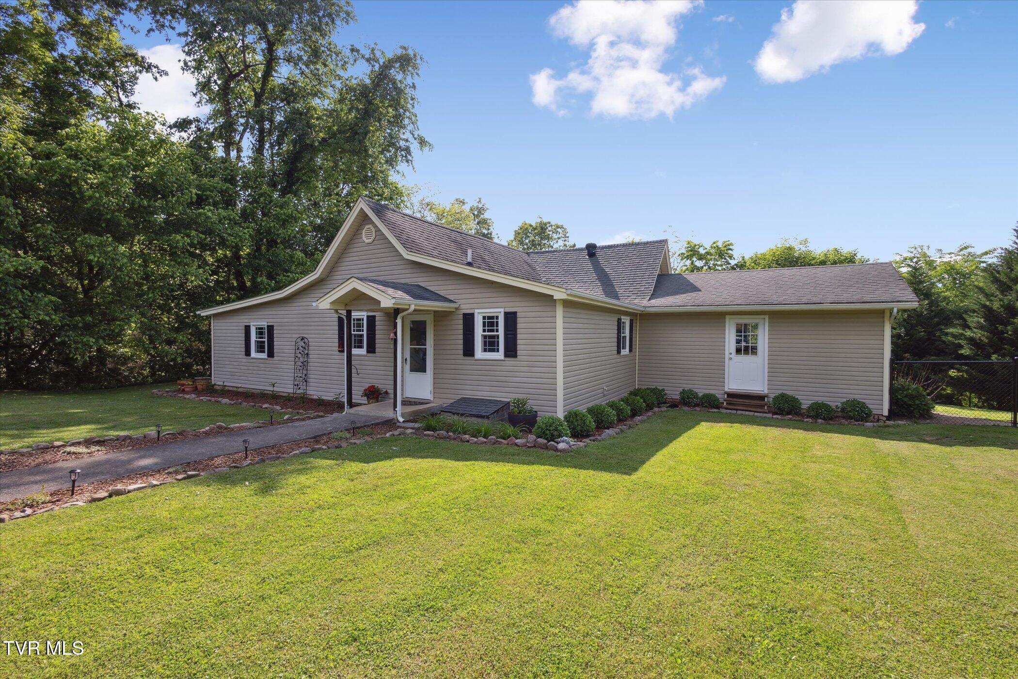 324 Hayes Road, Bluff City, Tennessee image 6