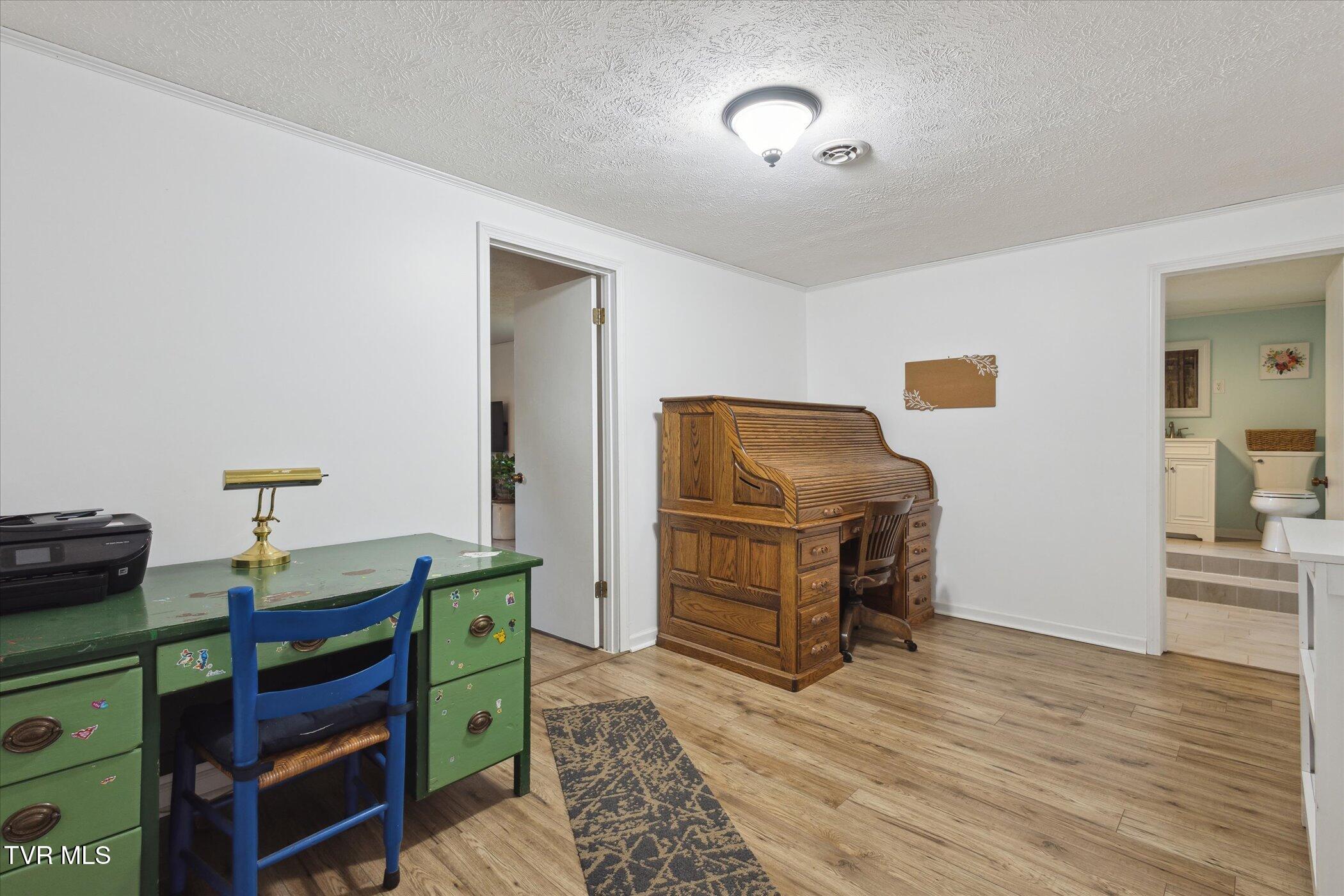 324 Hayes Road, Bluff City, Tennessee image 21