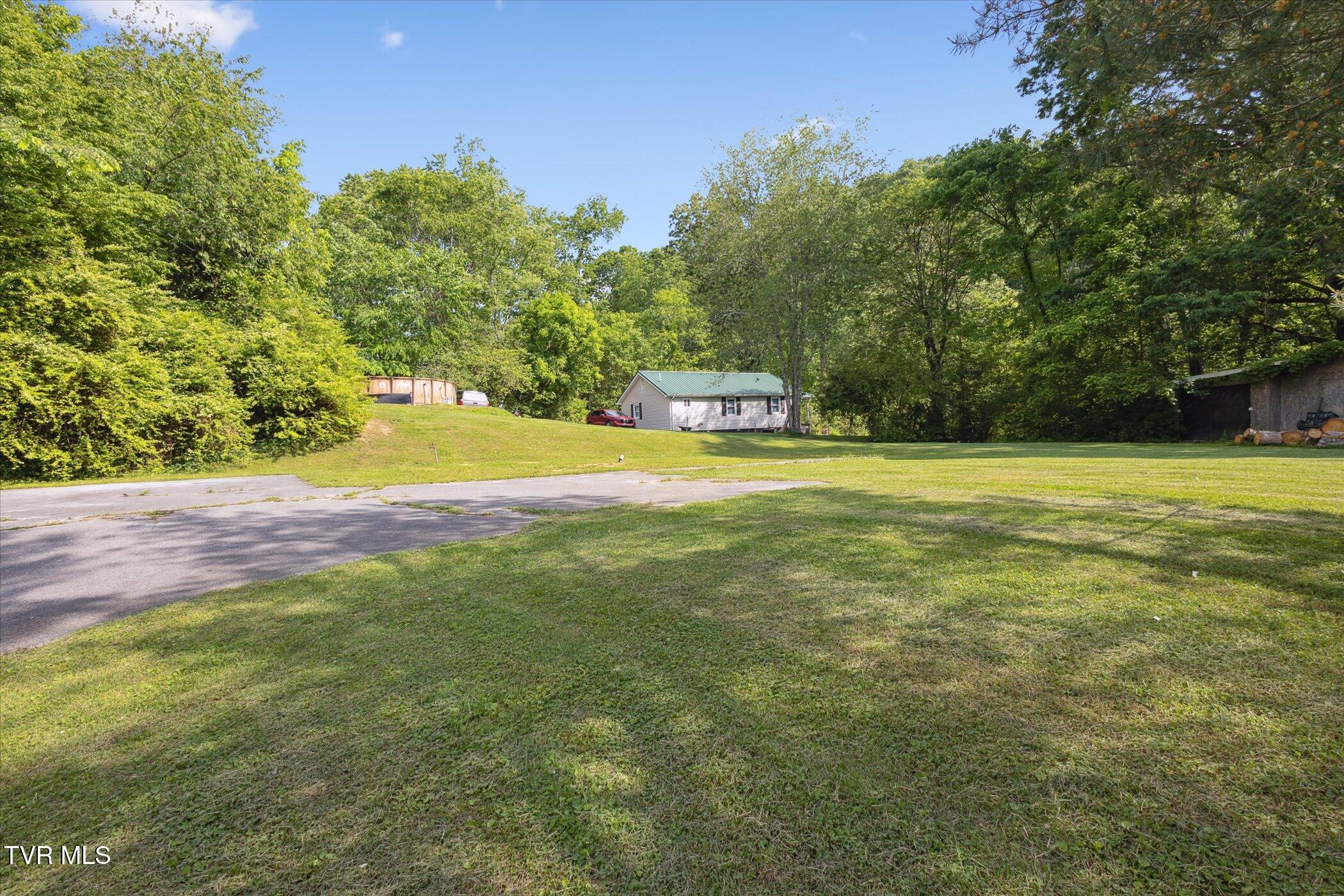 324 Hayes Road, Bluff City, Tennessee image 33