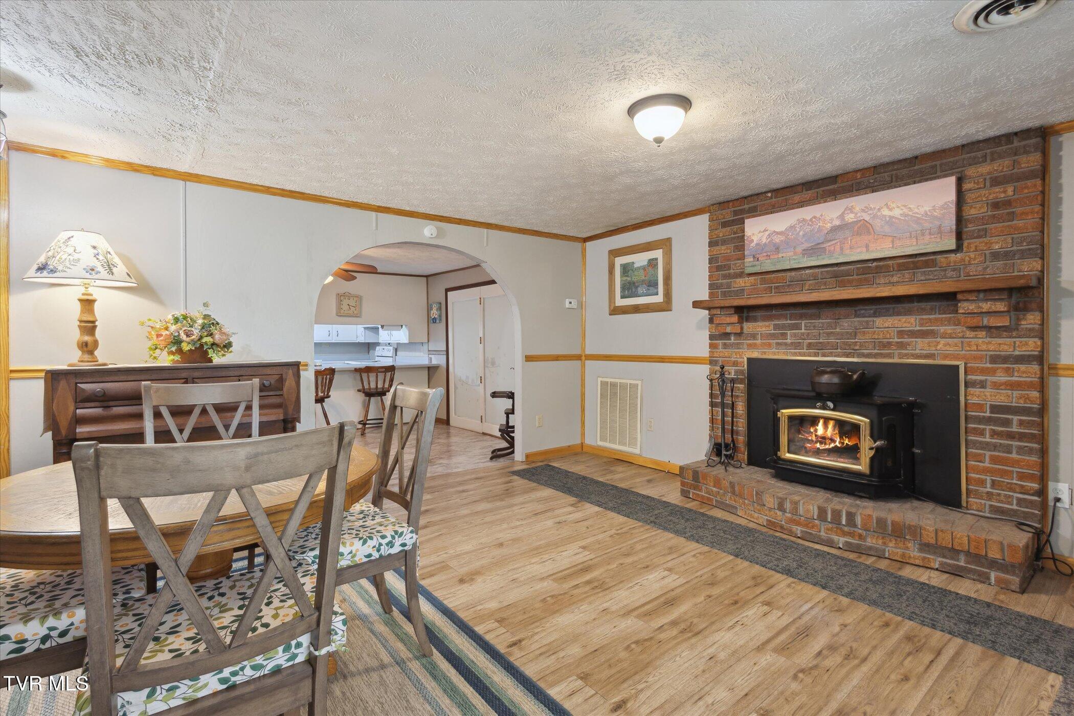 324 Hayes Road, Bluff City, Tennessee image 13