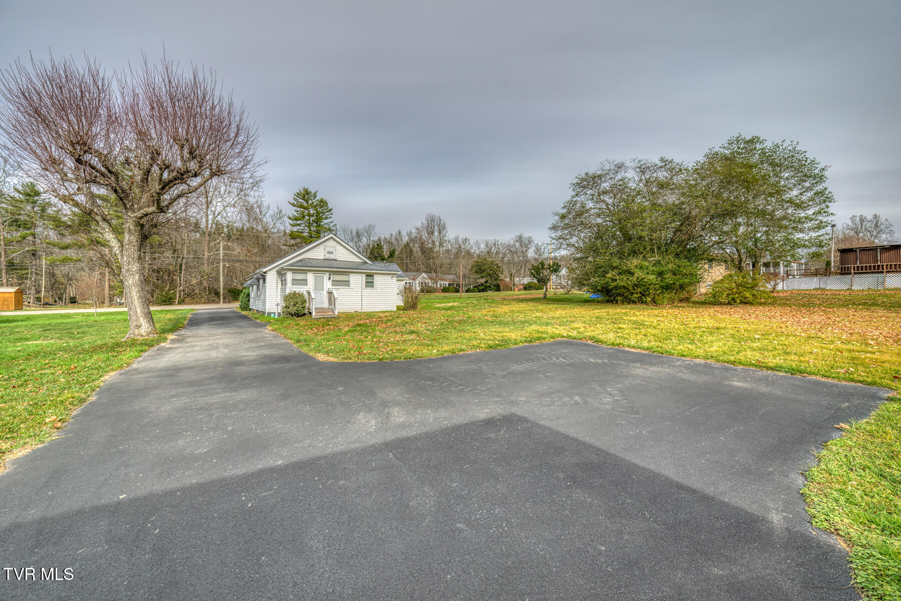 920 North Church Street, Mountain City, Tennessee image 25