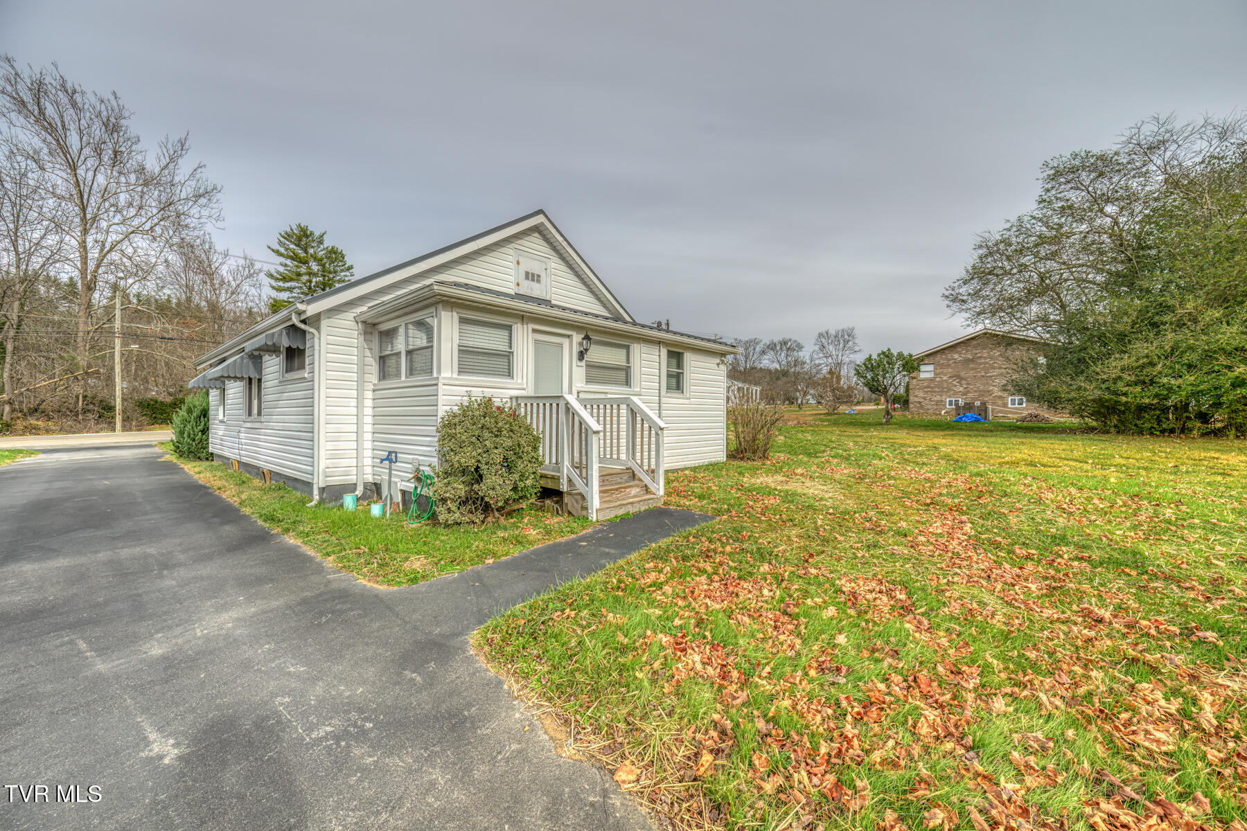 920 North Church Street, Mountain City, Tennessee image 23