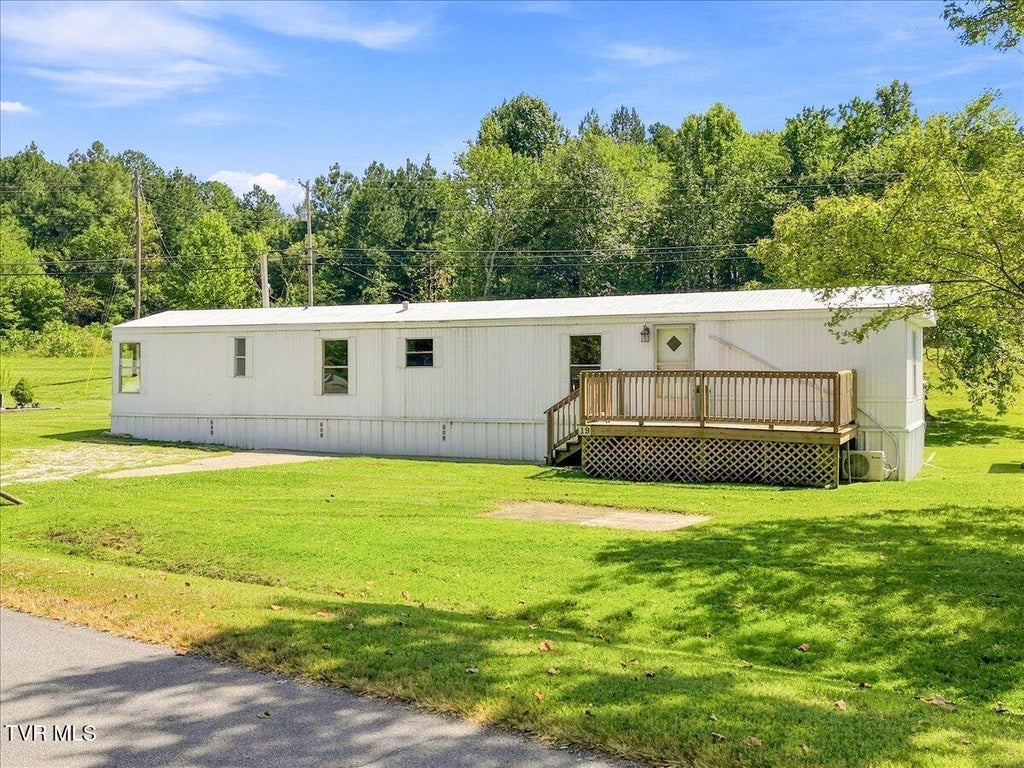 Photo of 19 Williamson Road, Chuckey, TN 37641 (MLS # 10000880)