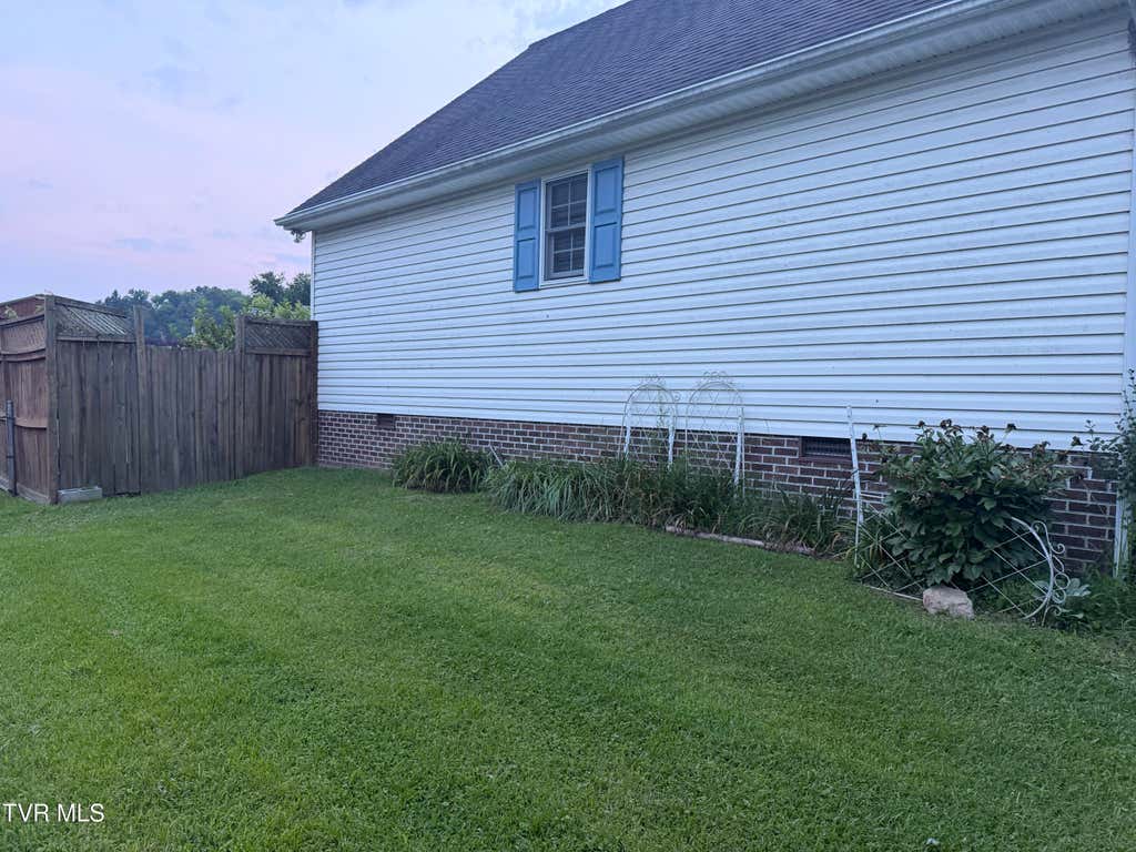 Photo of 106 Kelly Street, Wise, VA 24293 (MLS # 9999012)