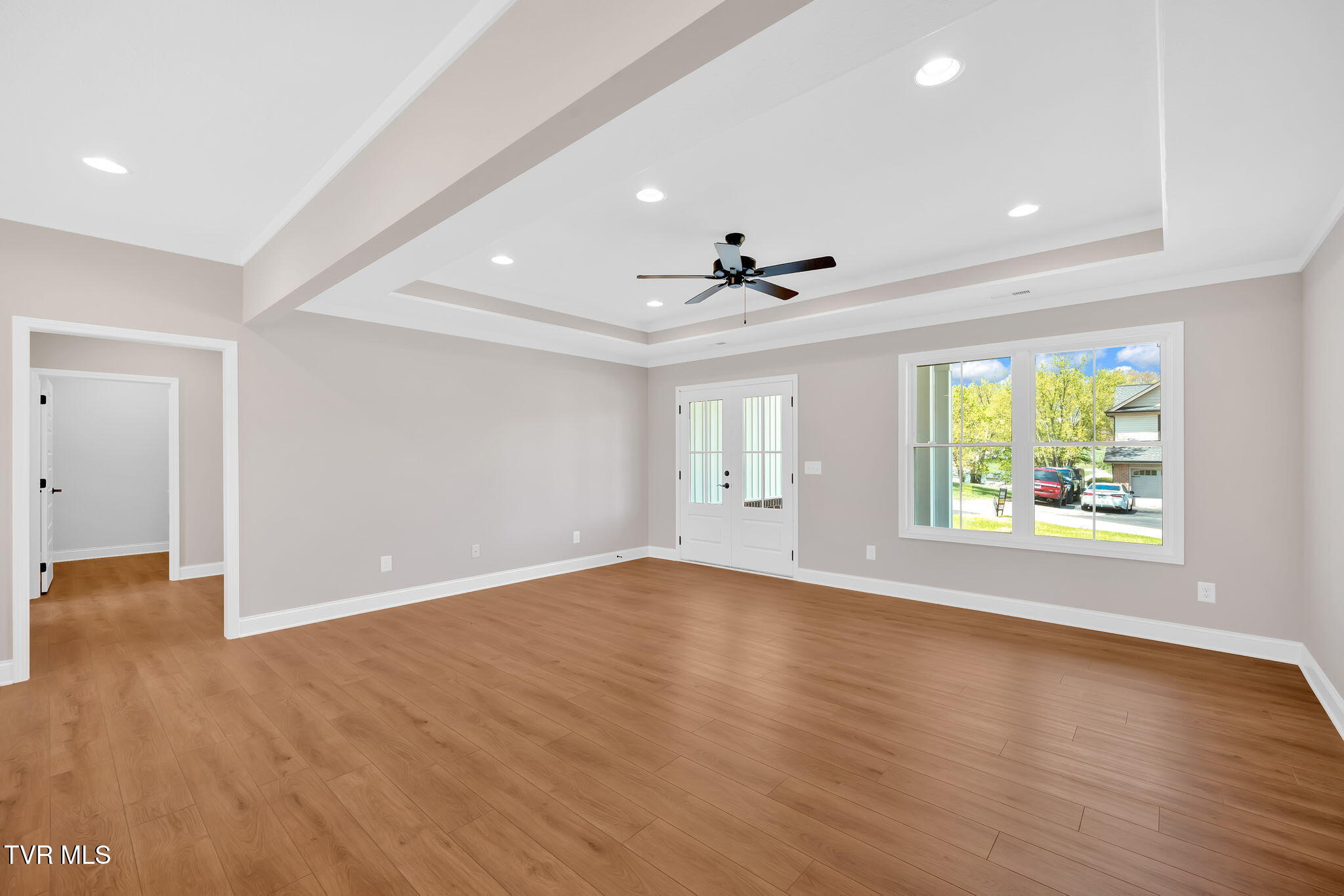 1111 Cherry Ridge Drive, Jonesborough, Tennessee image 4