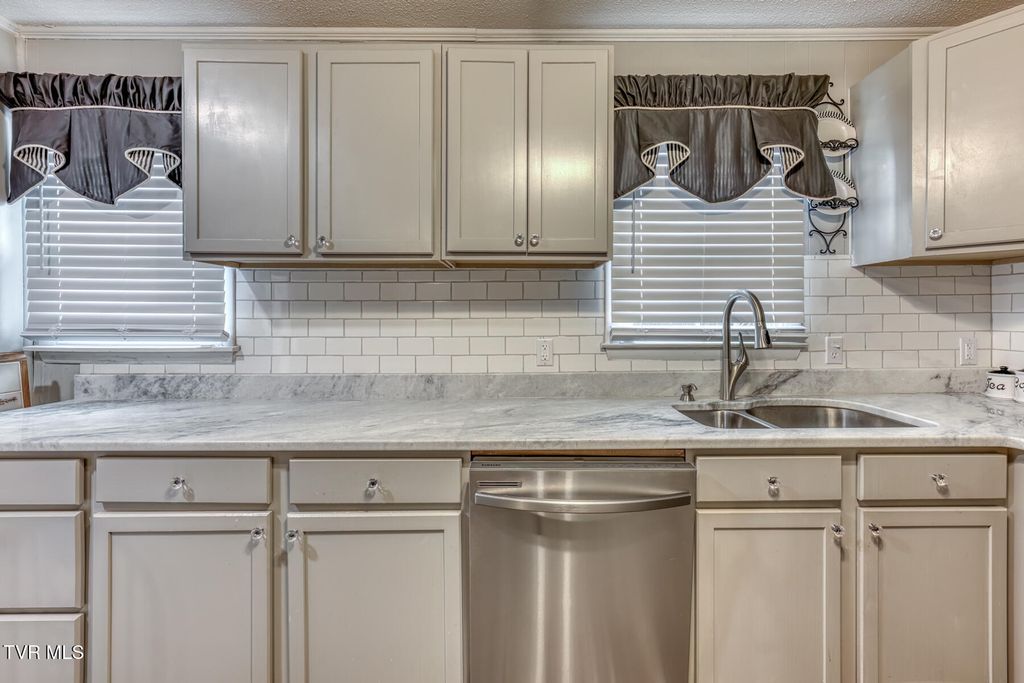 Photo of 502 Hospital Hill Road, Mountain City, TN 37683 (MLS # 9990749)