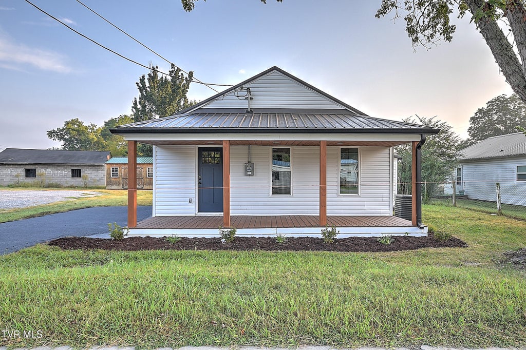 Photo of 115 Shady View Road, Kingsport, TN 37660 (MLS # 10001191)