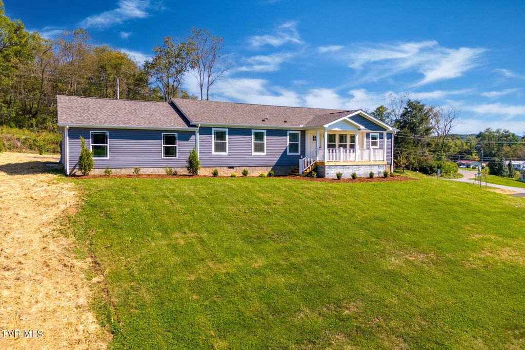 Photo of 18008 Destiny Lane Lane, Abingdon, VA 24210 (MLS # 9986638)