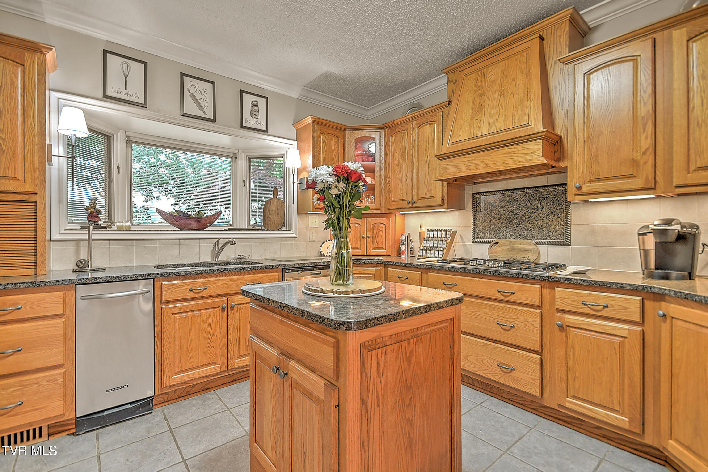 312 Charlie Avenue, Piney Flats, Tennessee image 30