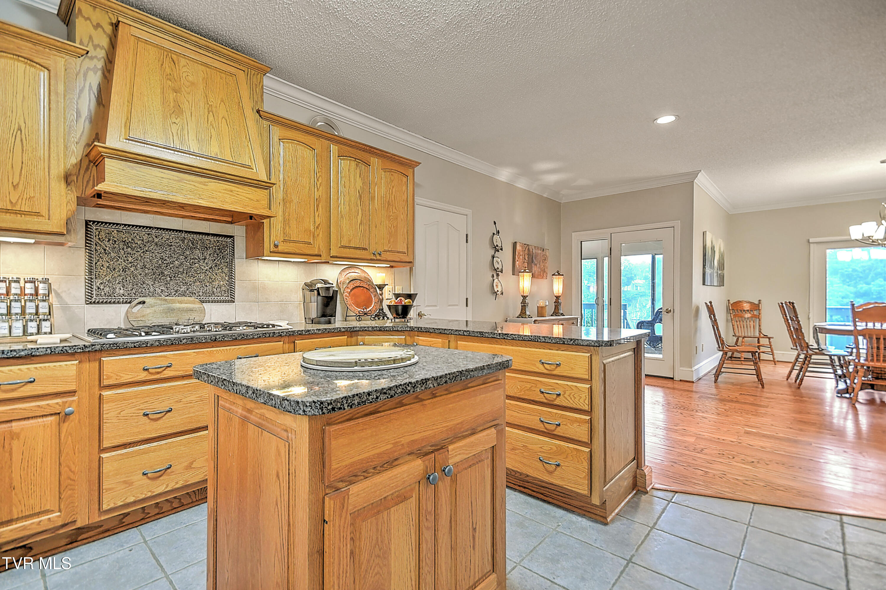 312 Charlie Avenue, Piney Flats, Tennessee image 32