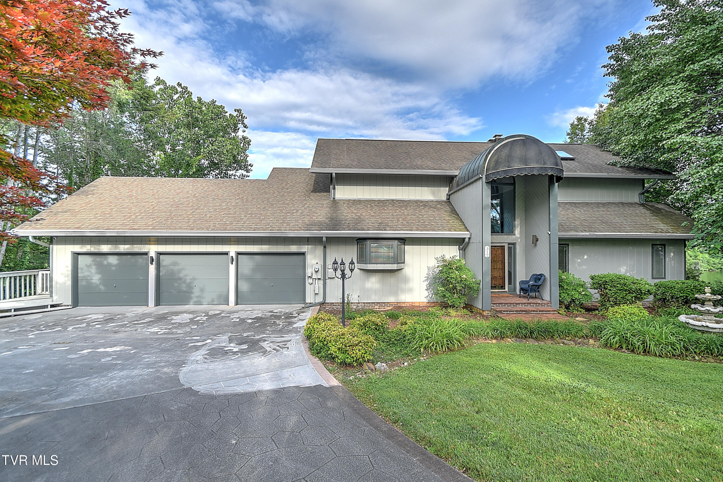 312 Charlie Avenue, Piney Flats, Tennessee image 10