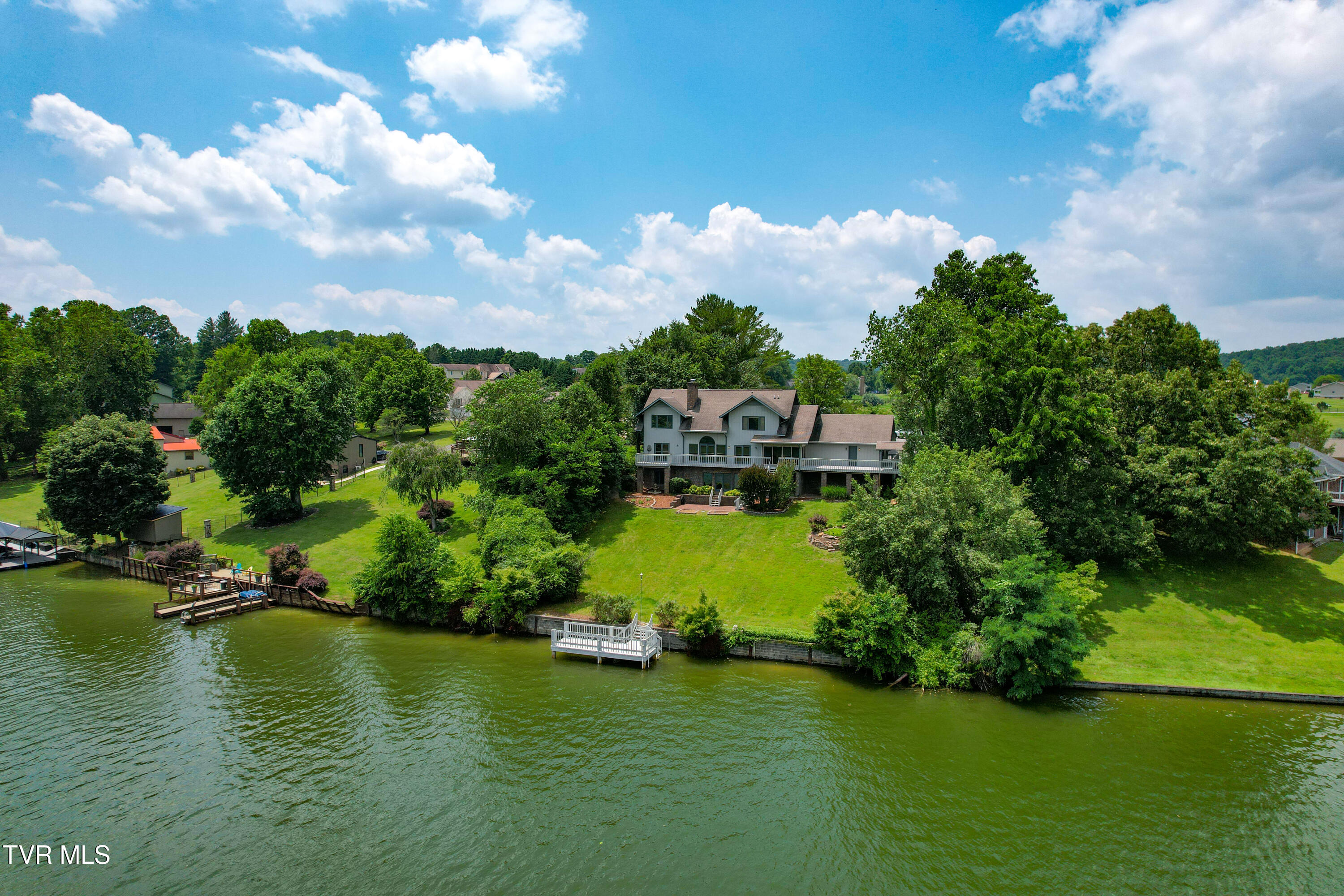 312 Charlie Avenue, Piney Flats, Tennessee image 8