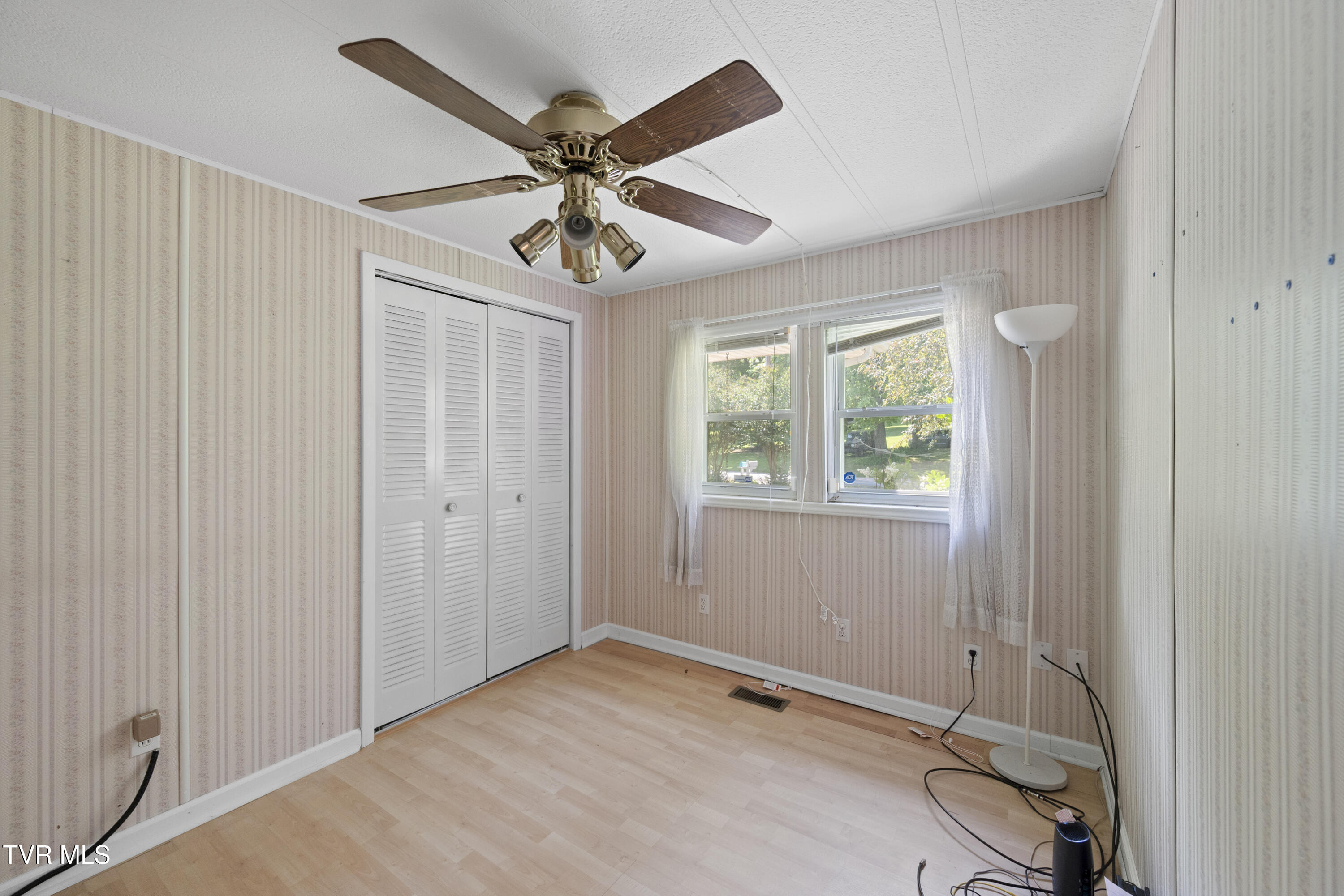412 Baywood Drive, Piney Flats, Tennessee image 18